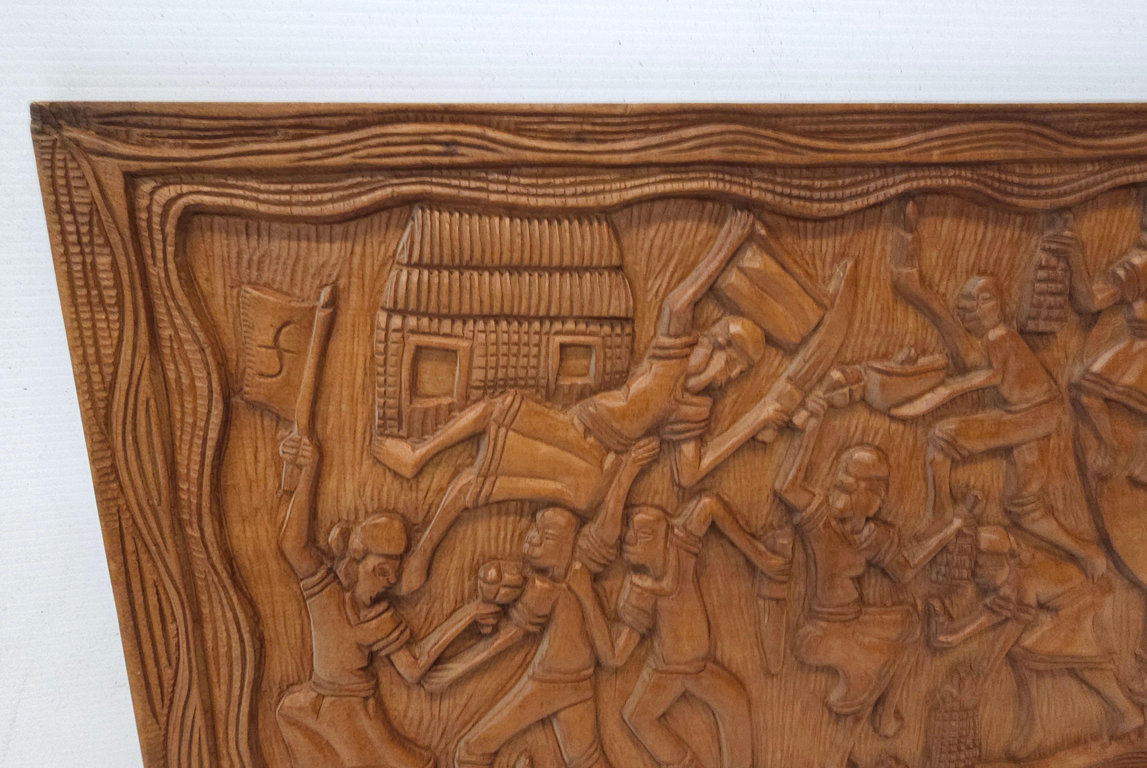 20th Century Decorative Fine Carved Wood Wall Panel For Sale