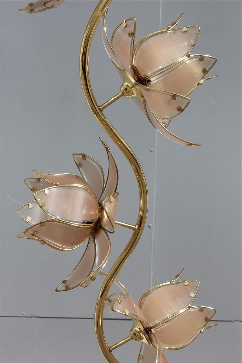 Lampadaire décoratif italien motif fleur de lotus en métal doré et cristal, 1970 4