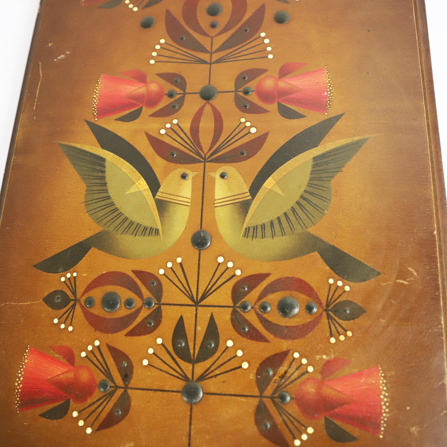 CIRCA 1960, Wir bieten diese fantastische dekorative Rahmen Hand von Alejandro Rangel Hidalgo gemalt.

Alejandro Rangel Hidalgo (1923-2000) war ein mexikanischer Künstler, Grafikdesigner und Kunsthandwerker, der in den 1960er Jahren vor allem durch