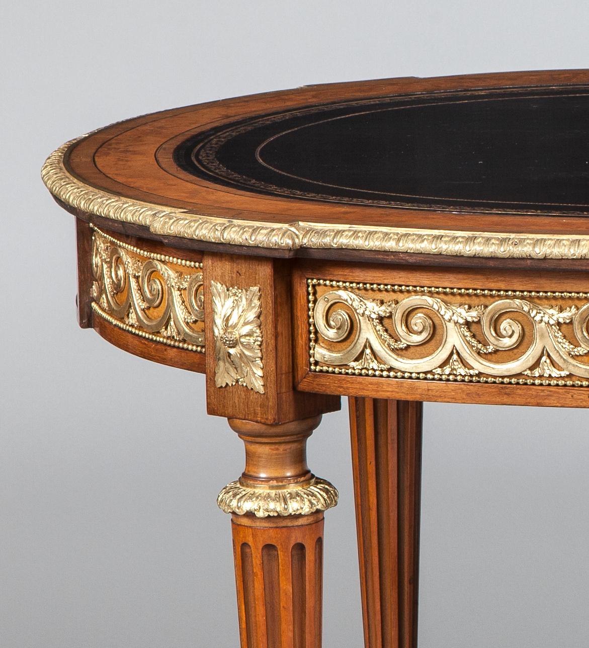 Decorative French Amboyna and Gilt Bronze Center Table In Excellent Condition For Sale In London, GB