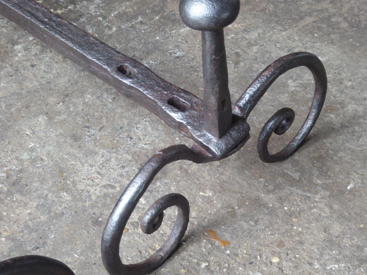 Androni decorativi francesi o ciminiere, periodo Luigi XV in vendita 2