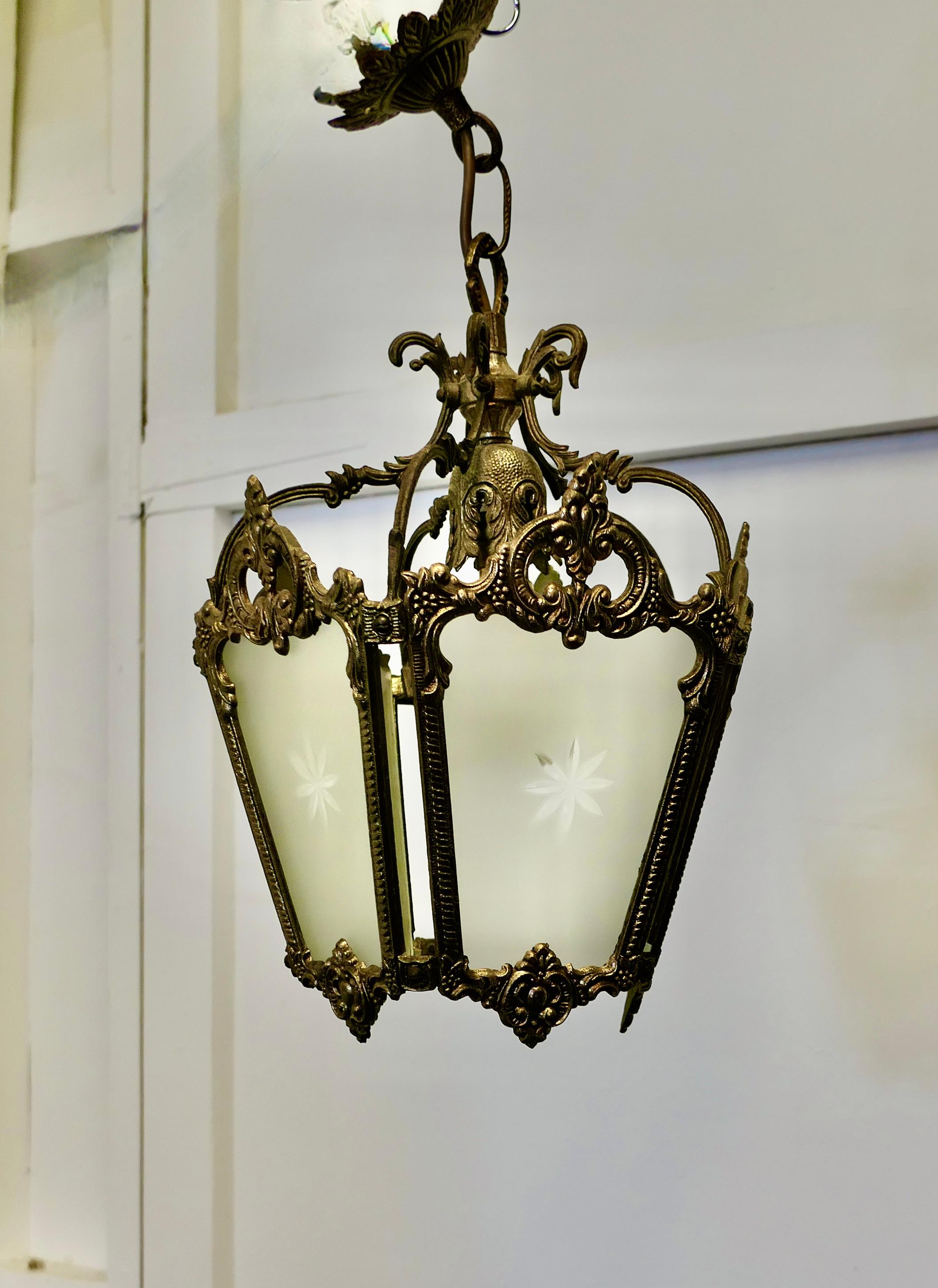Decorative French Gilt Brass Lantern Pendant Light    In Good Condition For Sale In Chillerton, Isle of Wight