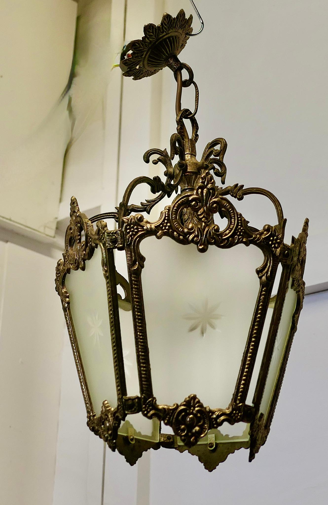 Early 20th Century Decorative French Gilt Brass Lantern Pendant Light    For Sale