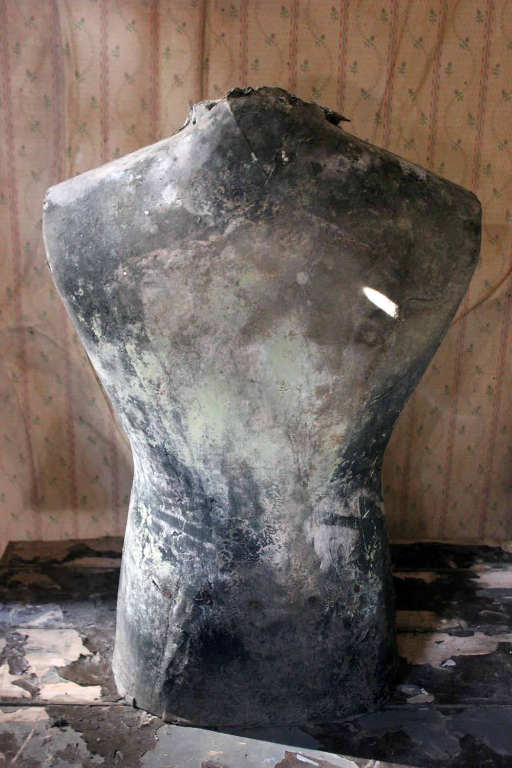 Decorative French Shop-Window Mannequin Form, circa 1930 7