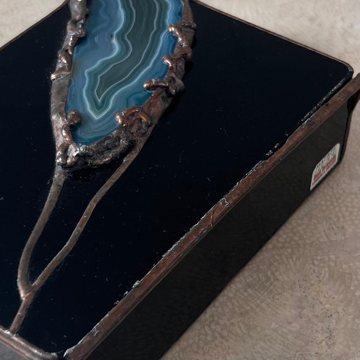 Dekorative Geode-Schmuckkästchen aus schwarzem Glas und schwarzem Glas von Don Drumm, spätes 20. Jahrhundert  im Angebot 5