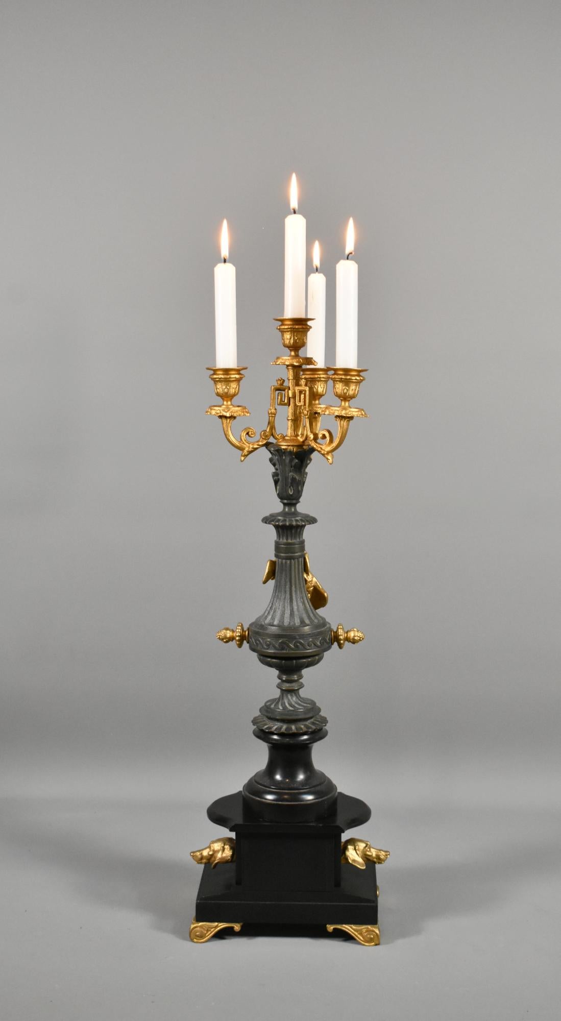 Candelabro decorativo dorato e in ardesia Napoleone III in vendita 6