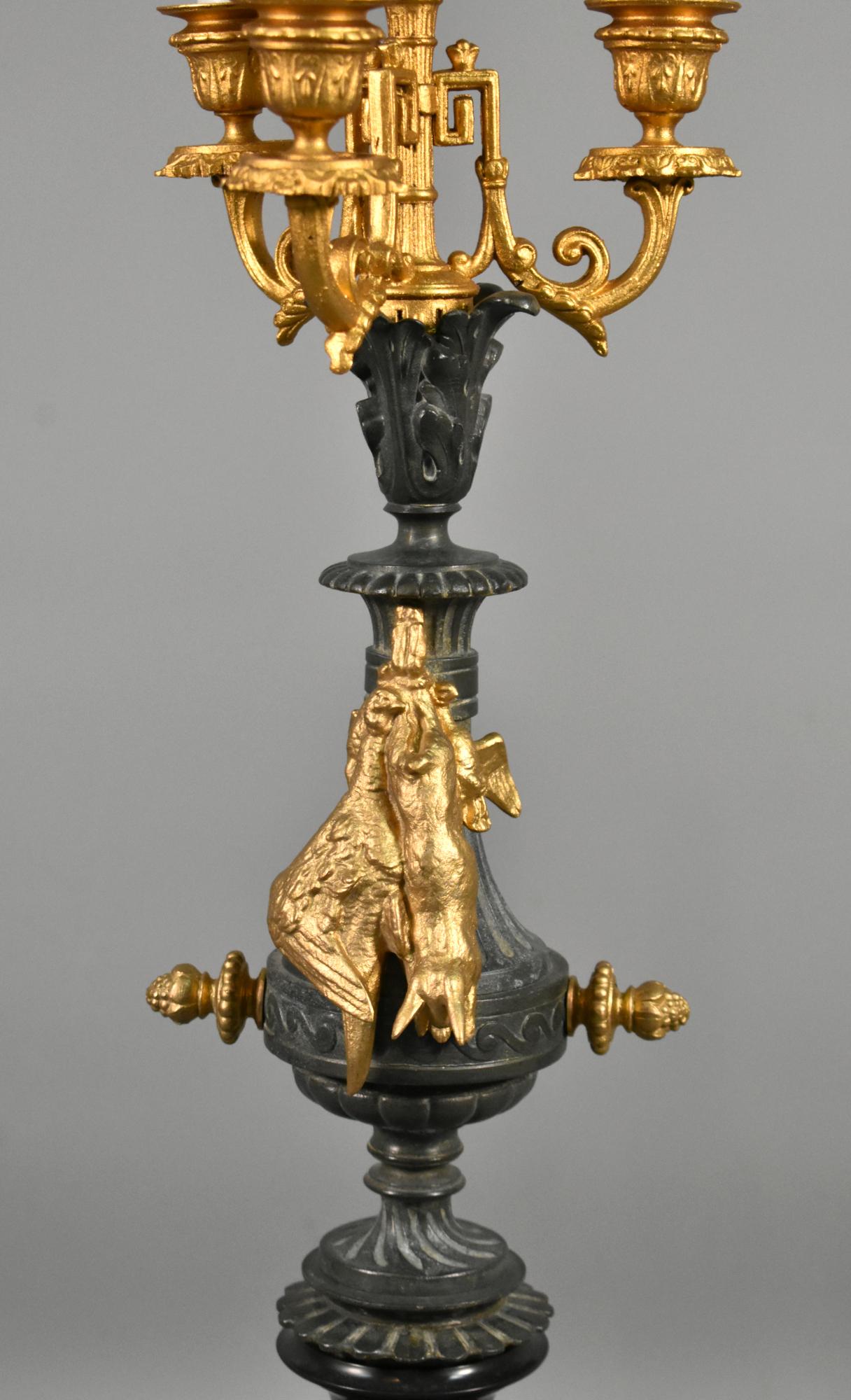 Candelabro decorativo dorato e in ardesia Napoleone III In condizioni buone in vendita a SAINTE-COLOMBE, FR
