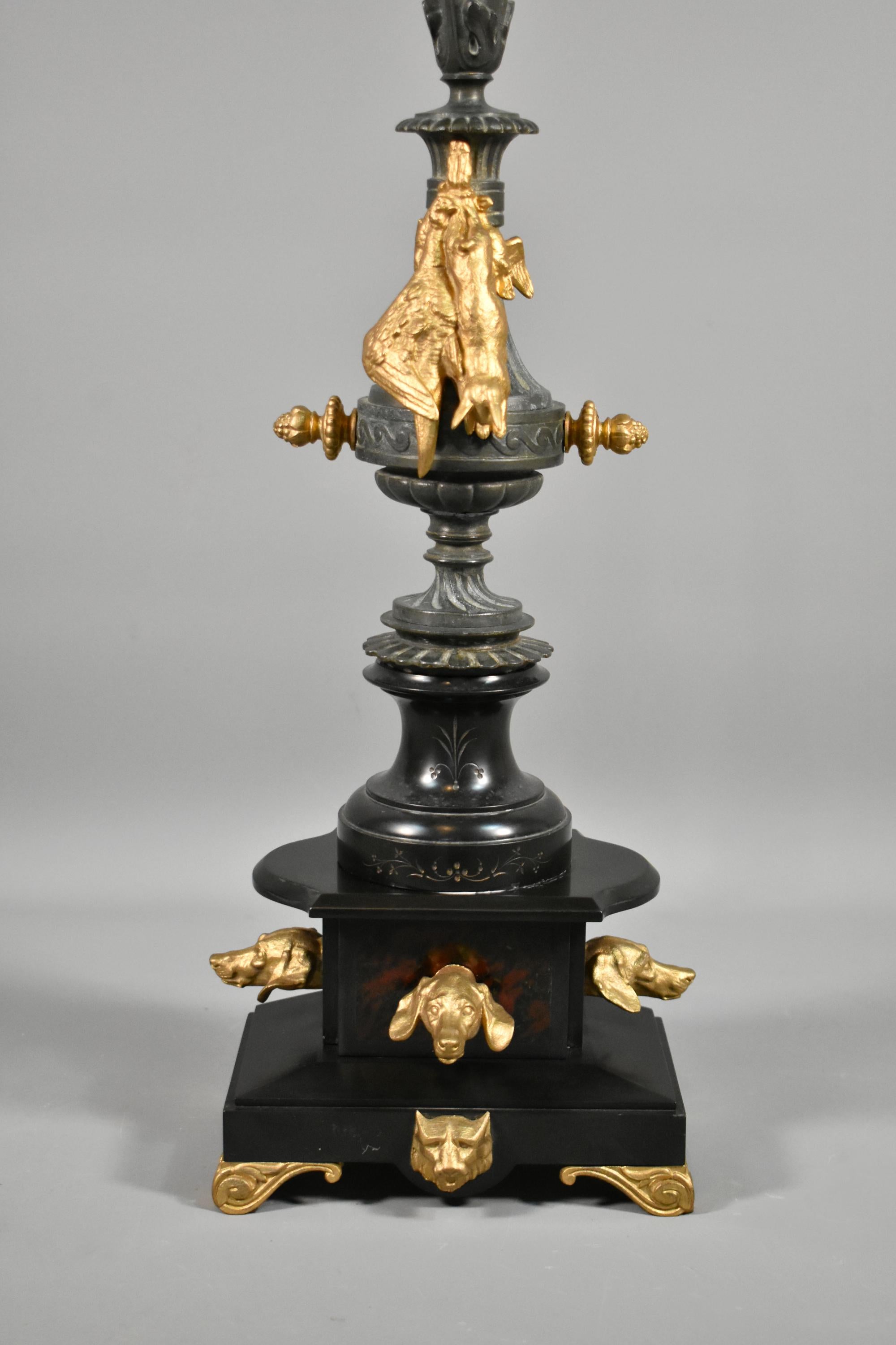 XIX secolo Candelabro decorativo dorato e in ardesia Napoleone III in vendita