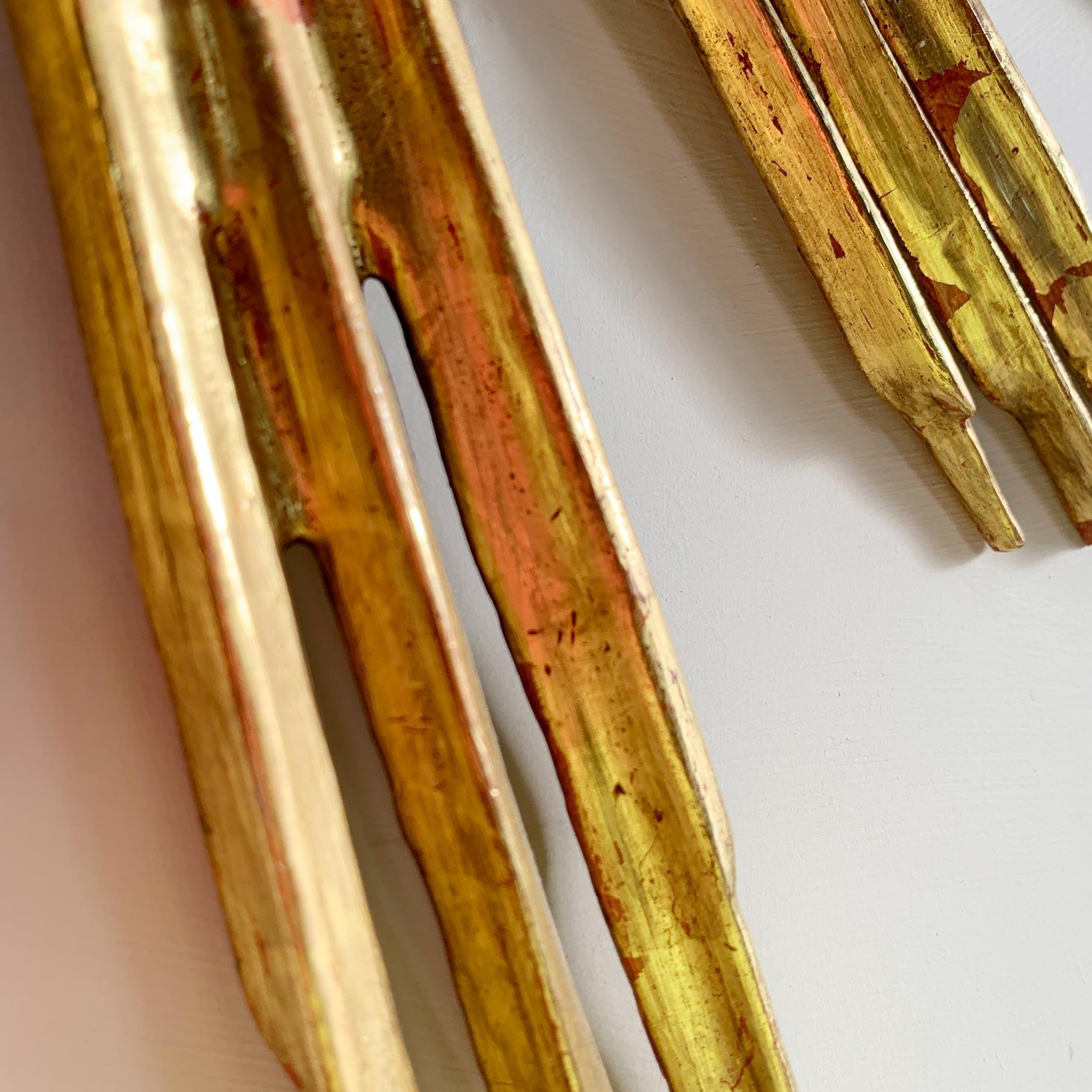 Bagliori decorativi in legno dorato di una chiesa all'inizio del XX secolo in vendita 2