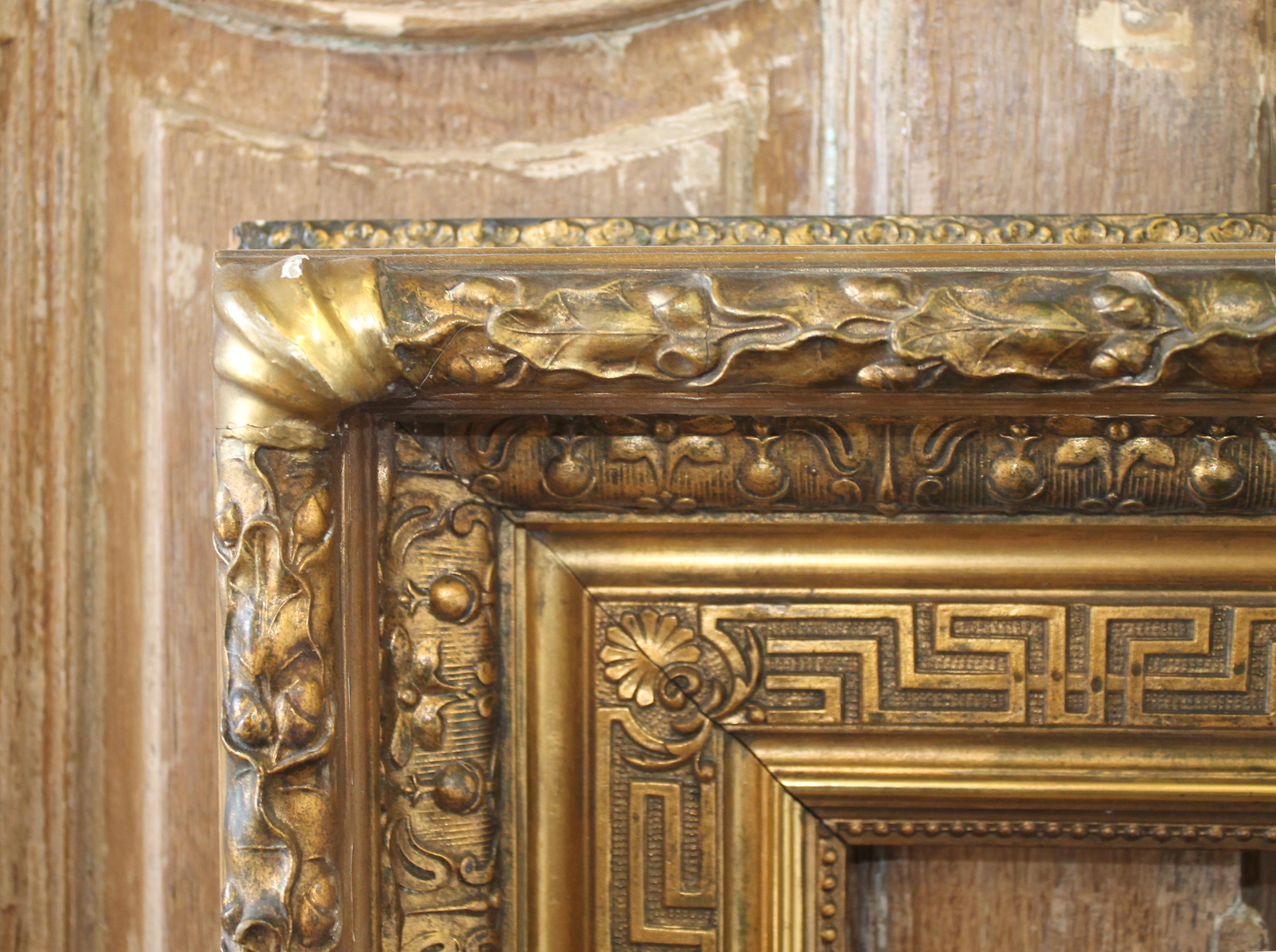 Decorative giltwood frame
Minor missing gesso, carvings to corners, overall in good sturdy condition. Please see photos of the corner.
Measures: 45.5