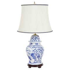 Used Decorative ginger jar table lamp