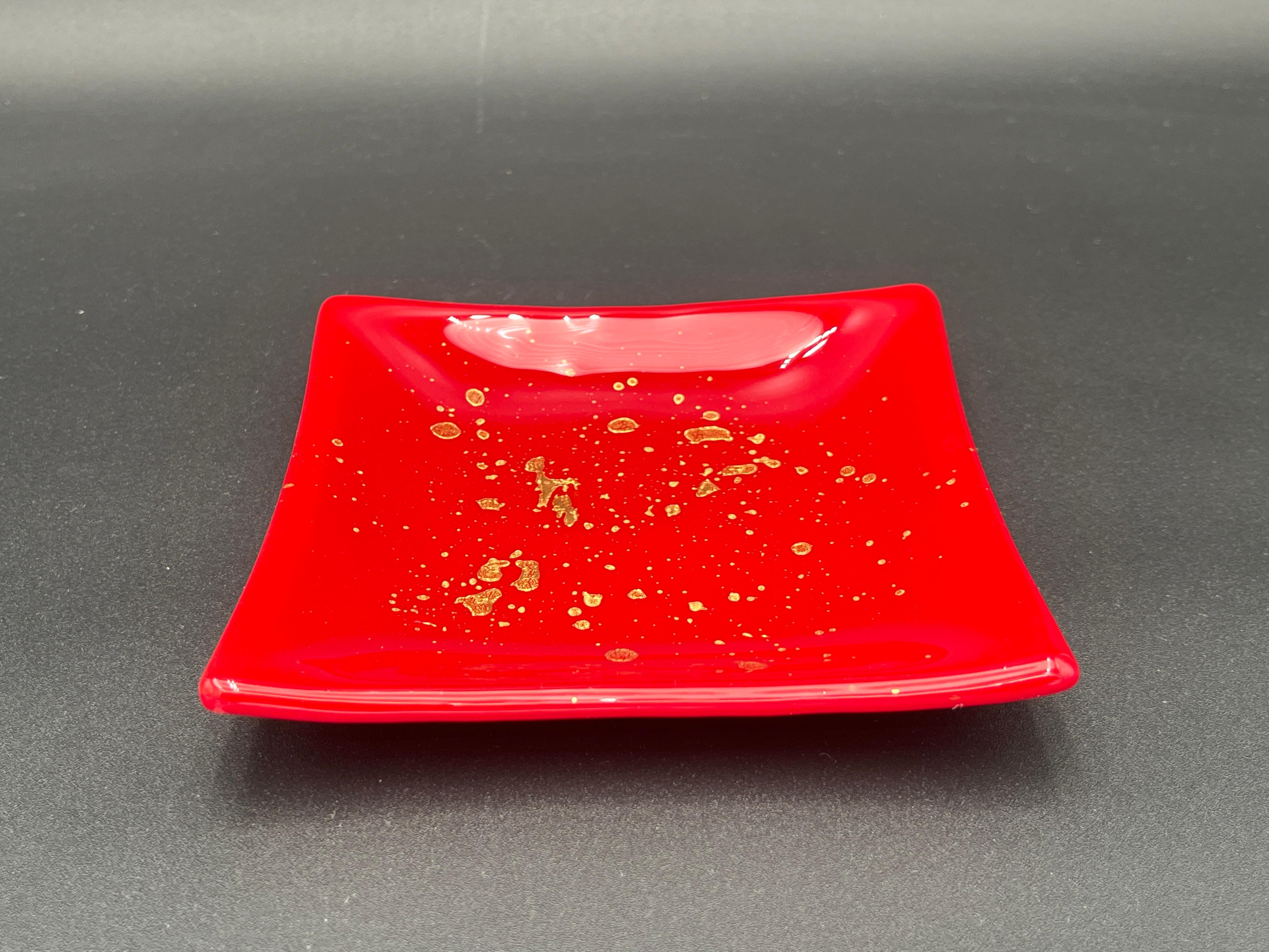 Hand-Crafted Decorative Glass Dish with Gold Accents For Sale