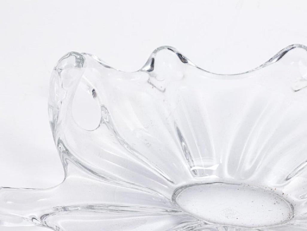 Decorative Glass Leaf Dish, circa 1900 In Good Condition In South Salem, NY