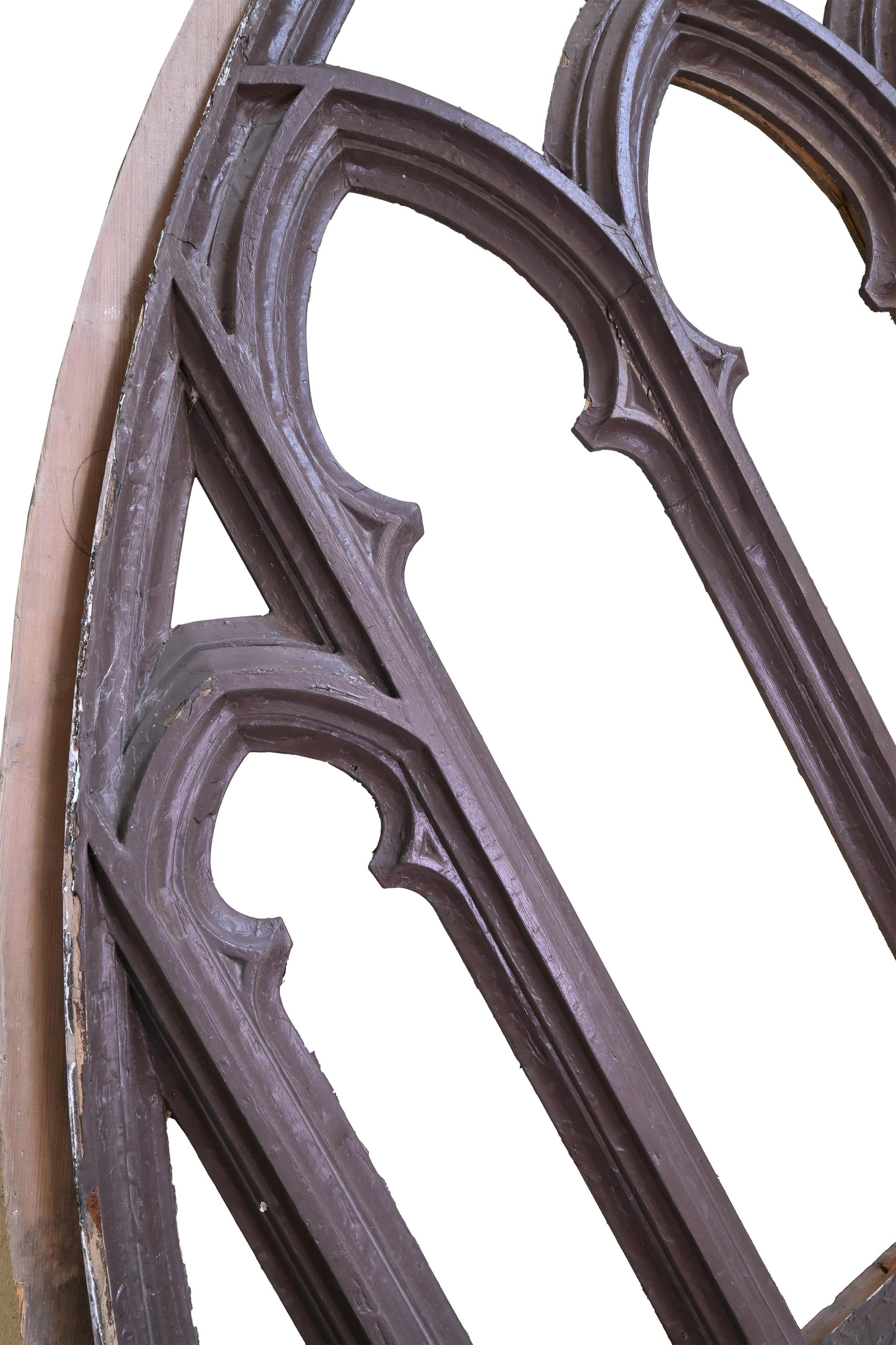 Decorative Gothic Arched Frame with Curvilinear Open Work In Fair Condition In Minneapolis, MN