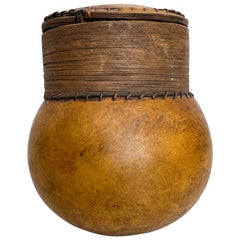 Boîte d'art moderne Gourd Art faite à la main Keepsake Malta, années 1960 