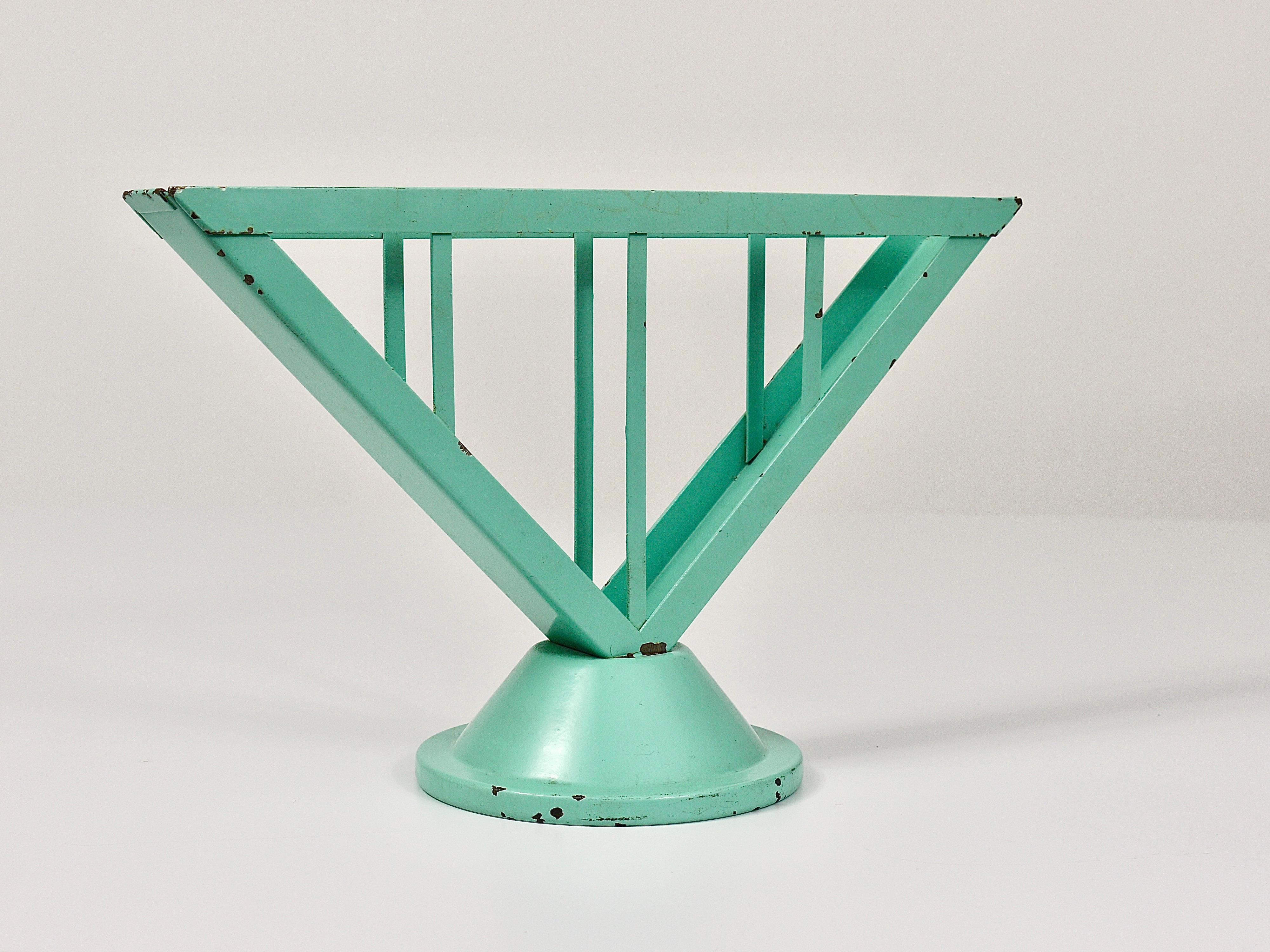 Decorative Green Marianne Brandt Avantgarde Bauhaus Napkin Holder, Ruppel, 1930s For Sale 1