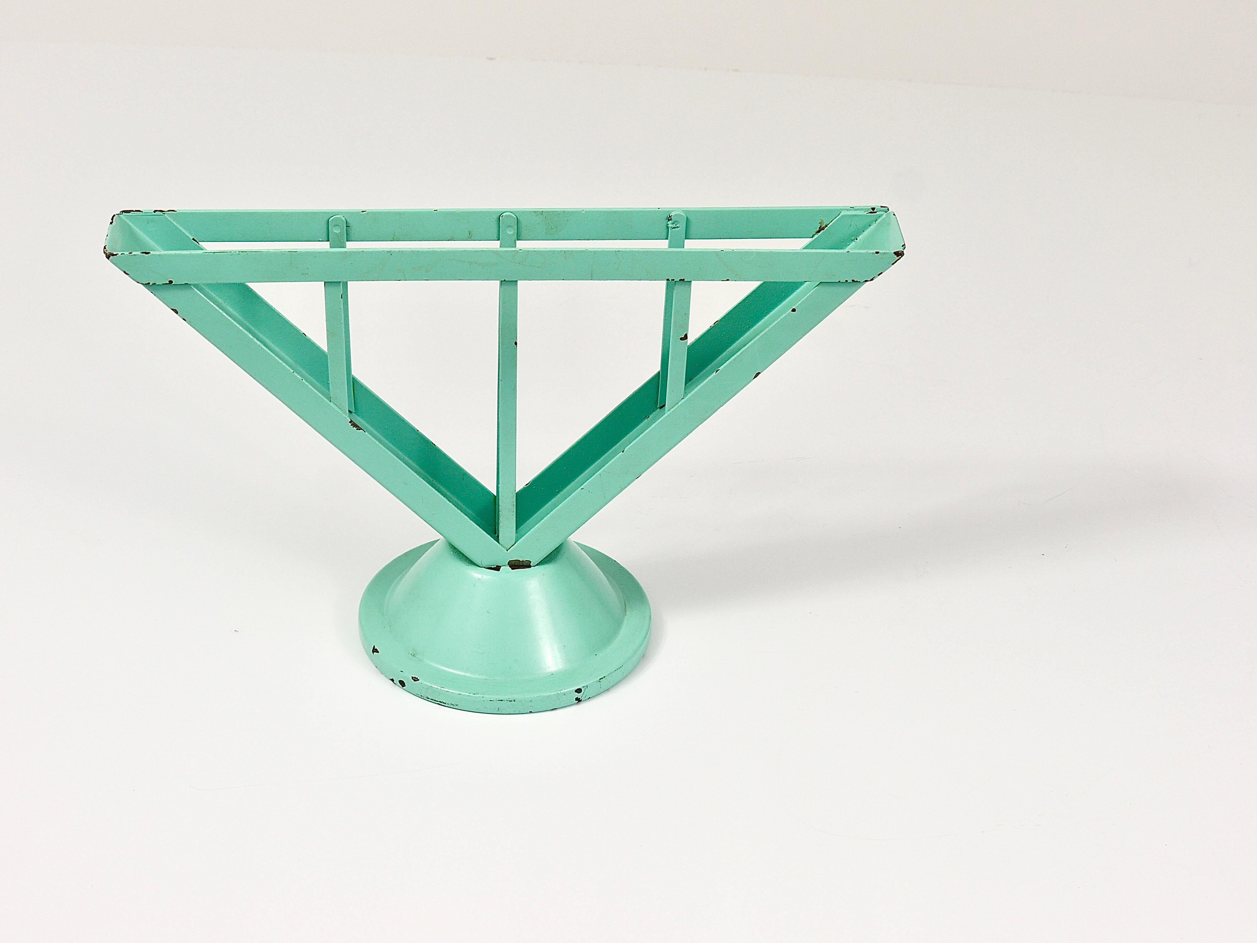 Decorative Green Marianne Brandt Avantgarde Bauhaus Napkin Holder, Ruppel, 1930s For Sale 9
