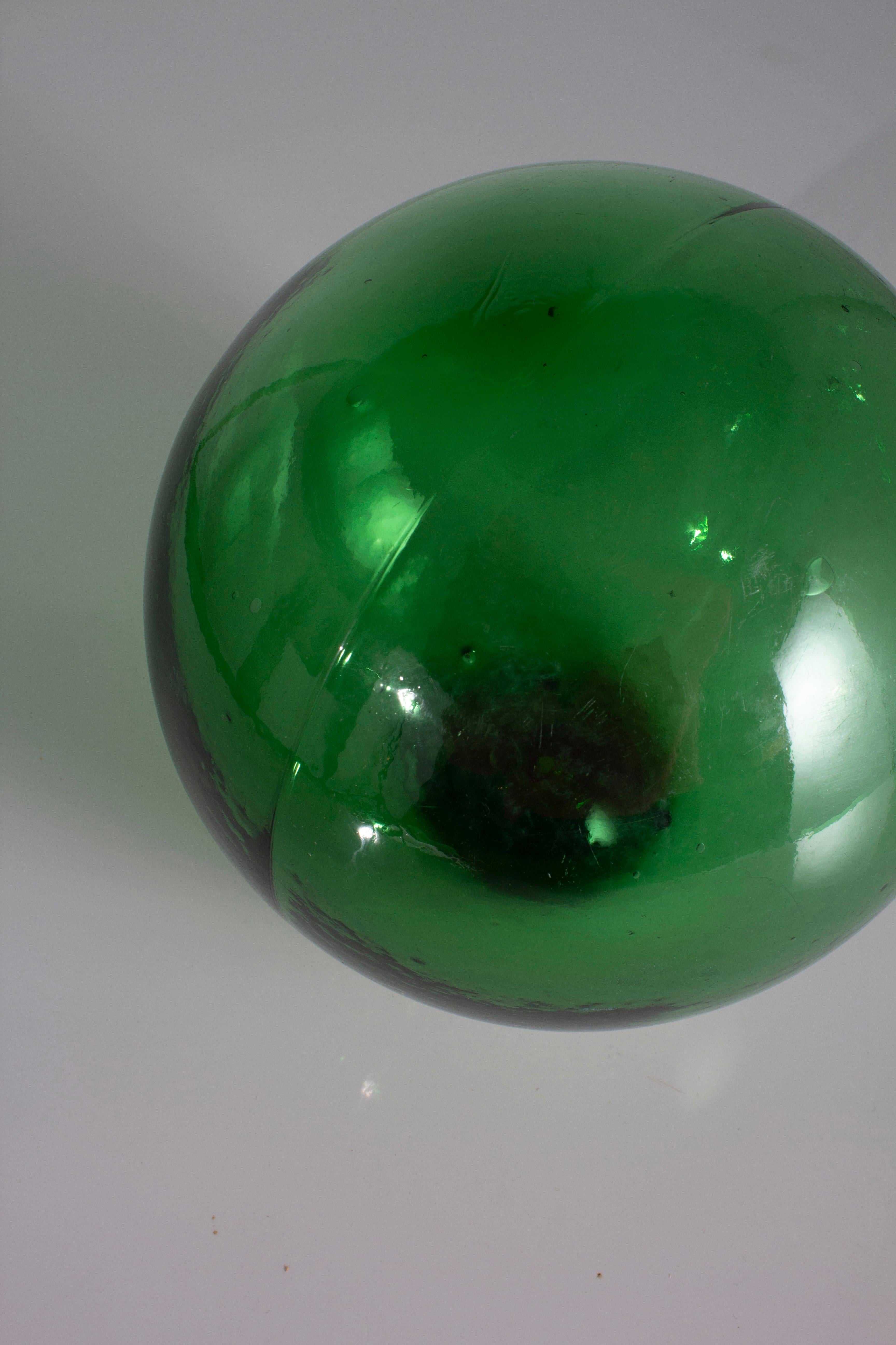 Contemporary Decorative Green Orbe Decor For Sale