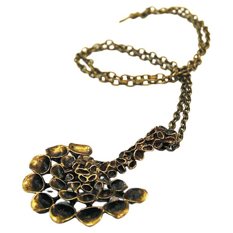 Decorative halfcircle shaped Bronze necklace by Hannu Ikonen, Finland 1970s. For Sale
