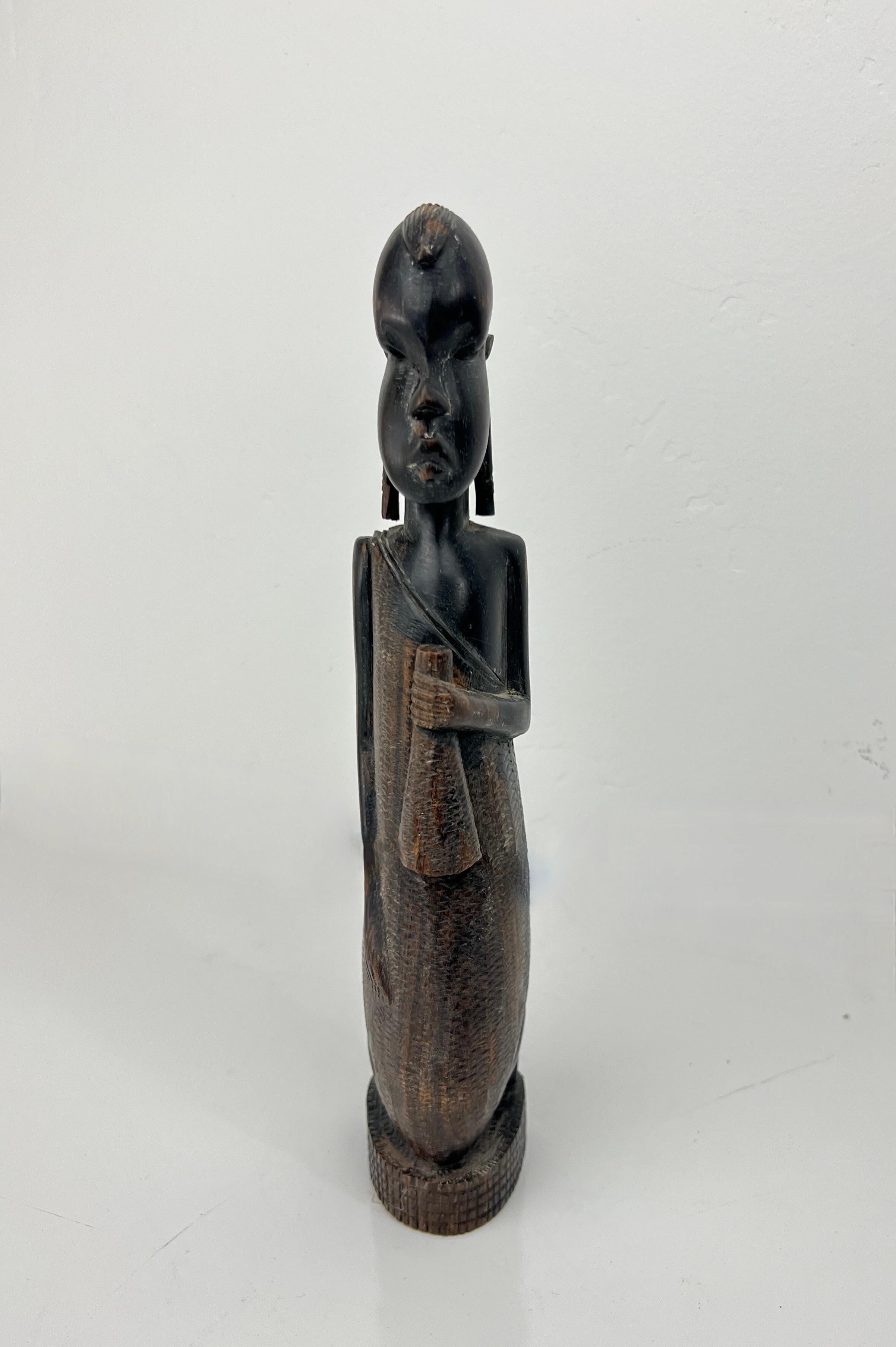Decorative Hand-Carved African Sculpture of Kneeling Tribal Man Dark Wood  In Good Condition For Sale In Draper, UT
