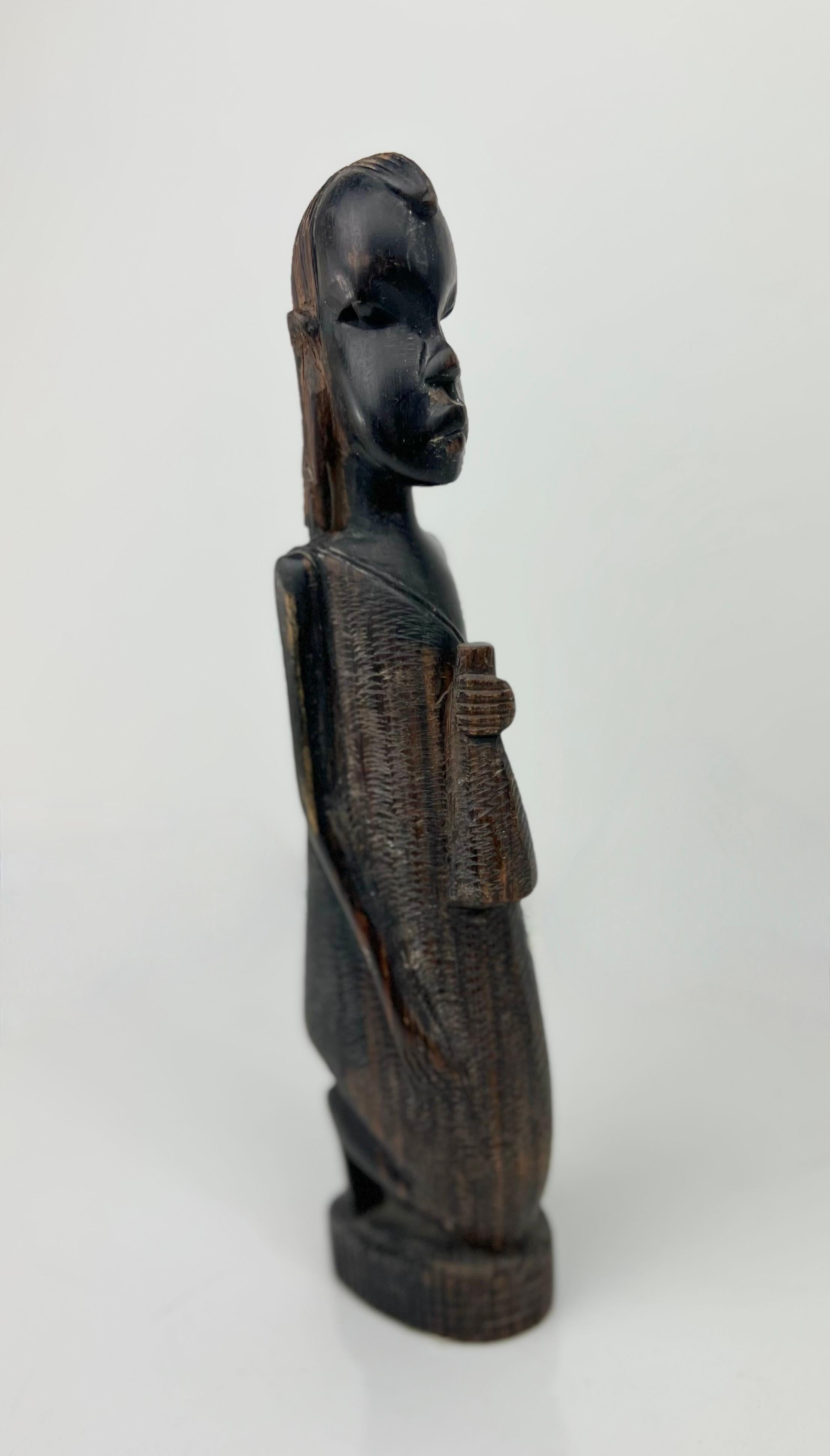Decorative Hand-Carved African Sculpture of Kneeling Tribal Man Dark Wood  For Sale 1