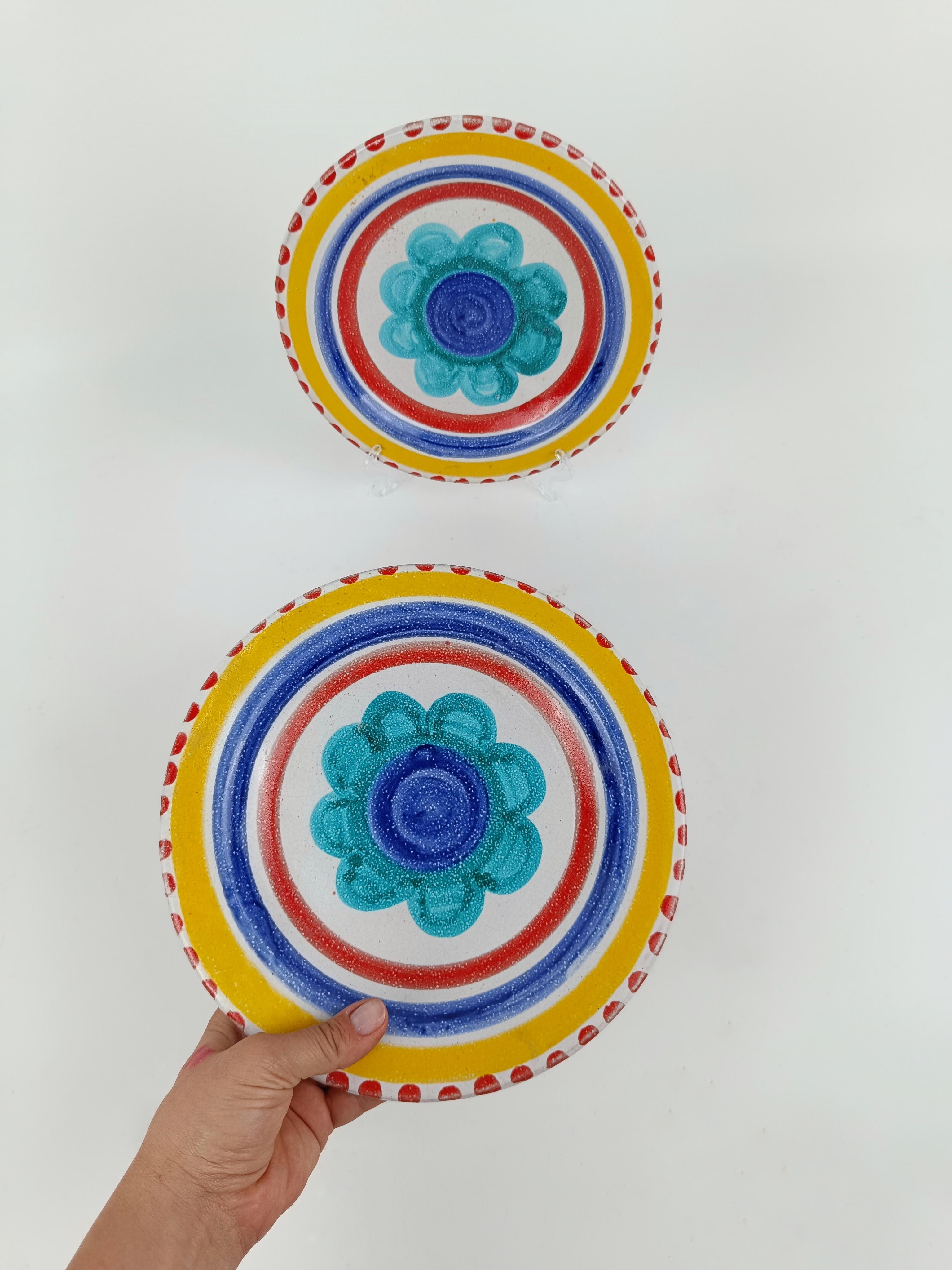 Mid-Century Modern Decorative Hand Painted Italian Ceramic Plates by DeSimone, Palermo 1960s  For Sale