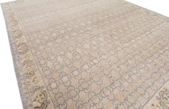 Decorative Handknotted Khotan Samarghand Style Rug