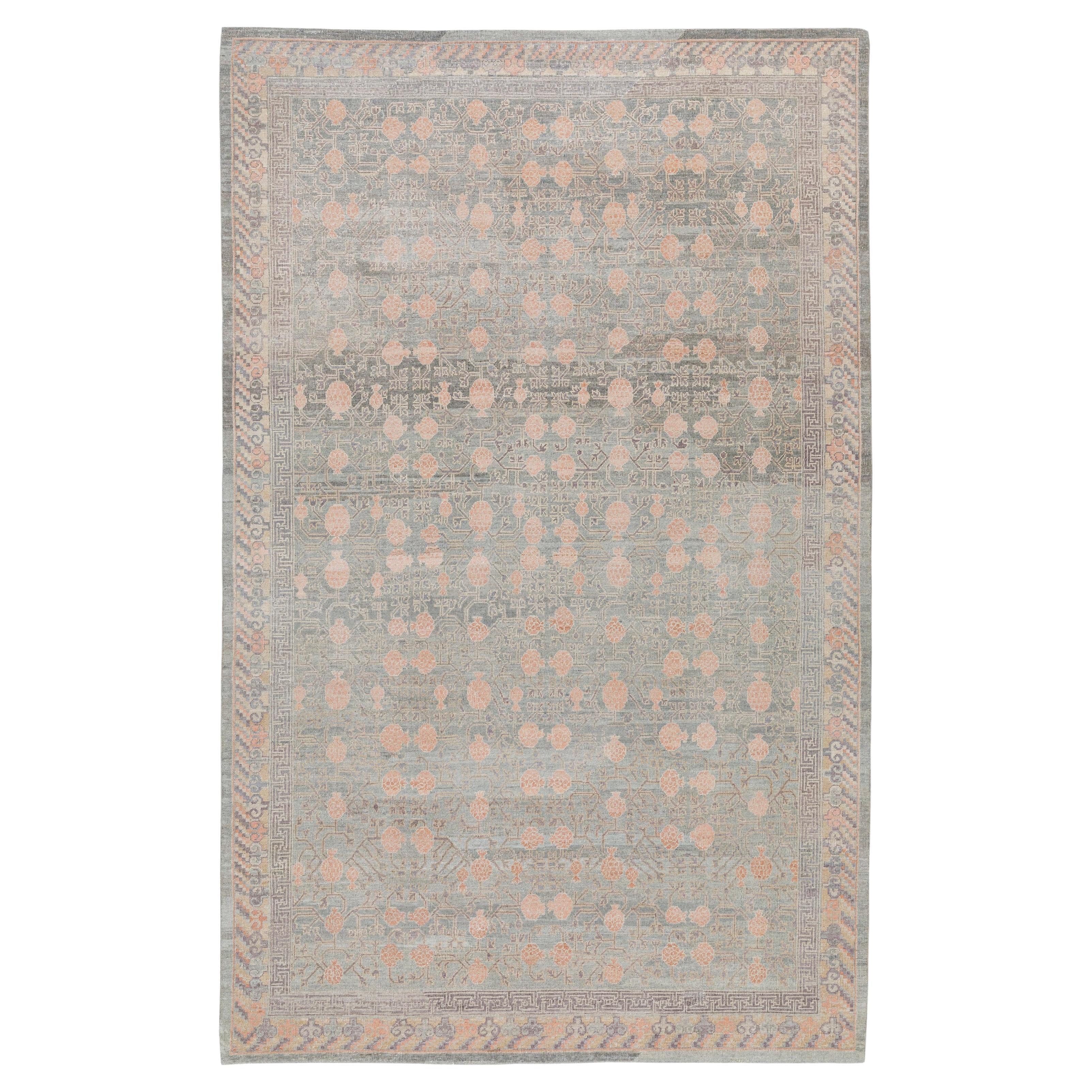 Dekorativer handgeknüpfter Khotan-Teppich im Samarghand-Stil mit Granatapfelmuster 