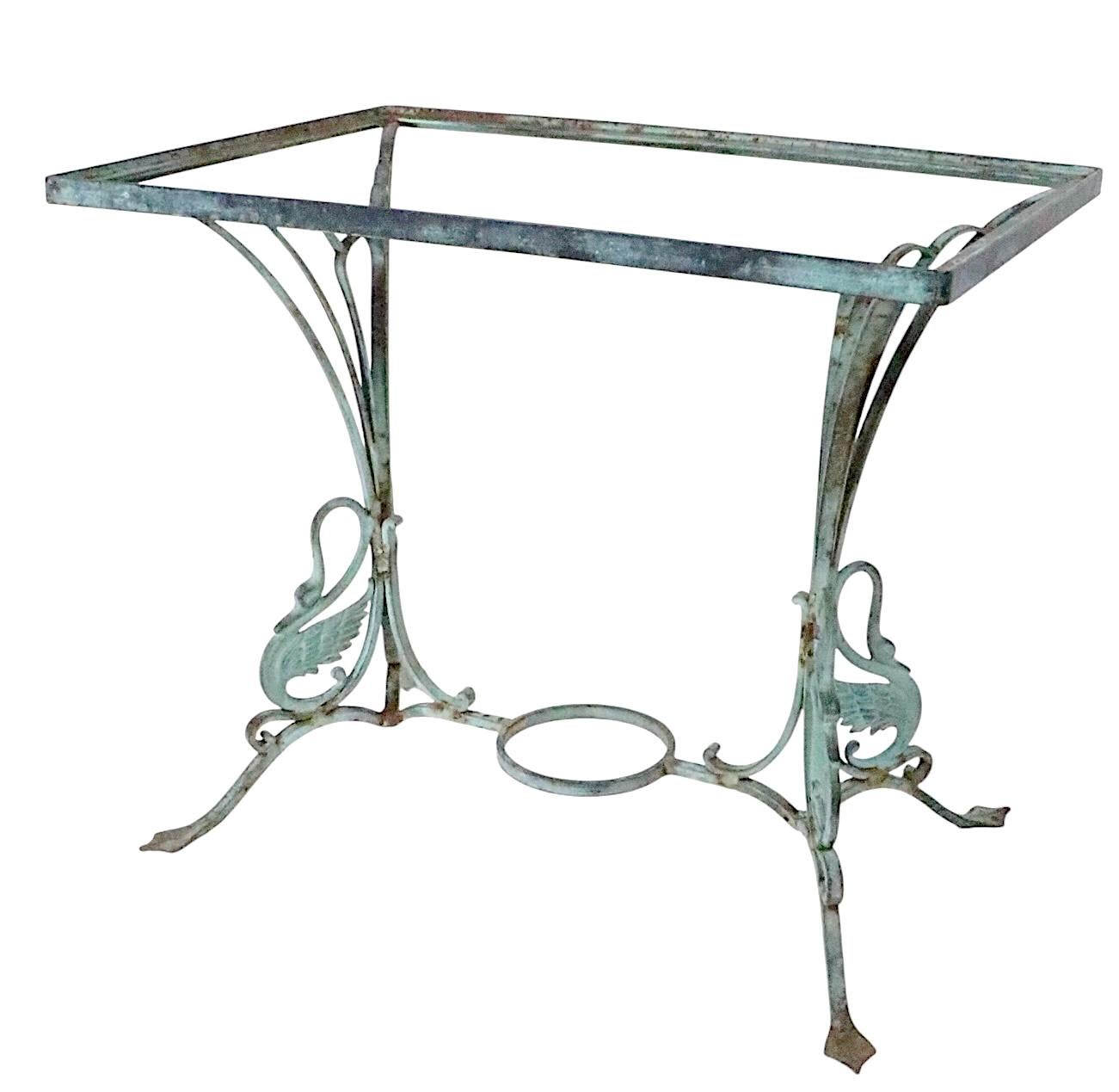 Decorative Iron Swan Base Garden Patio Table in Faux Verdigris Finish c 1920/30 For Sale 2