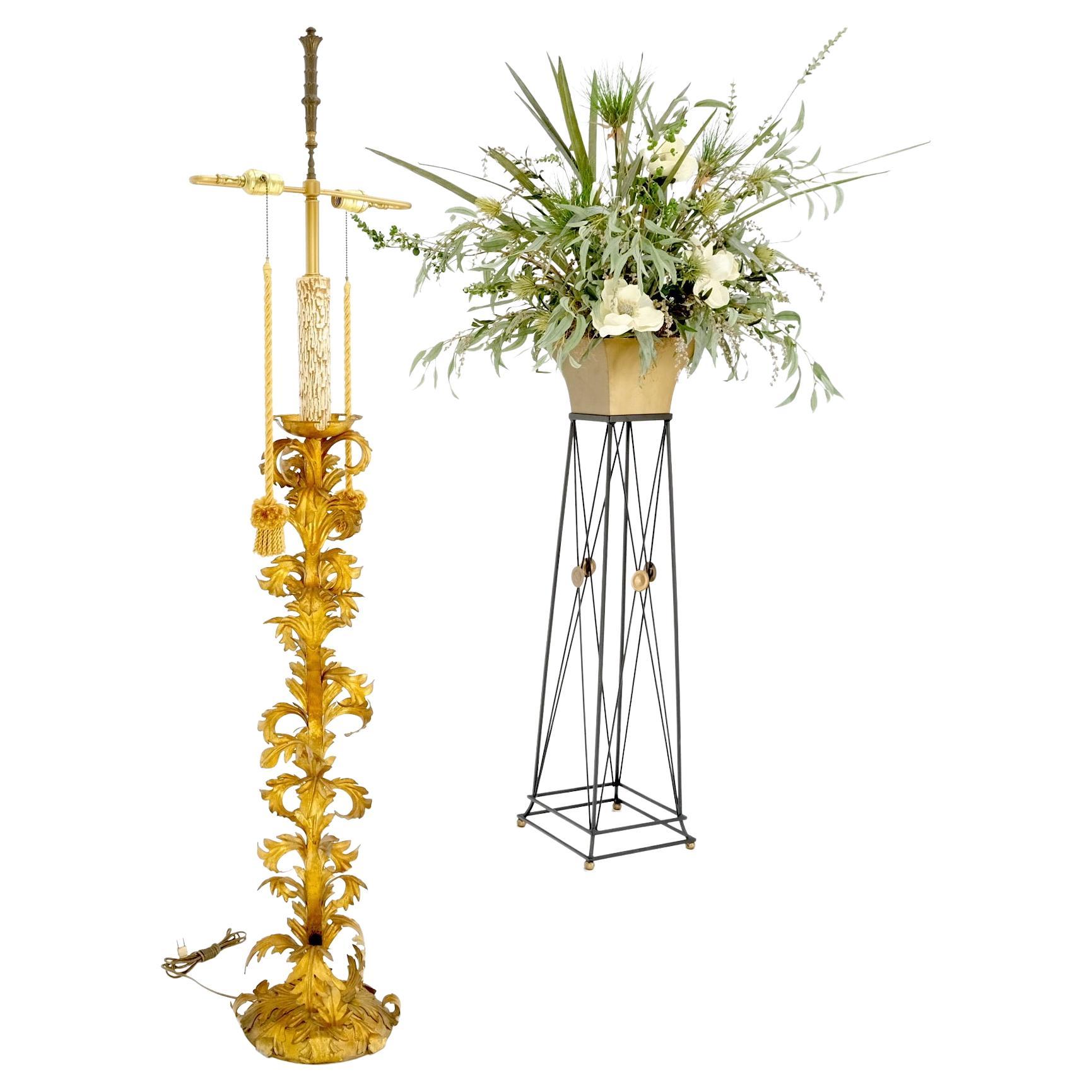 Lampadaire décoratif italien de 6' de haut en métal à feuilles d'or MINT !