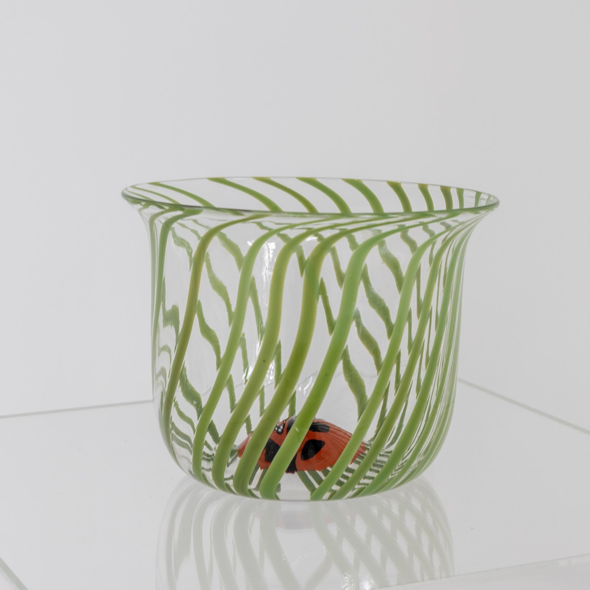 Decorative Italian Art Glass Vase  For Sale 1