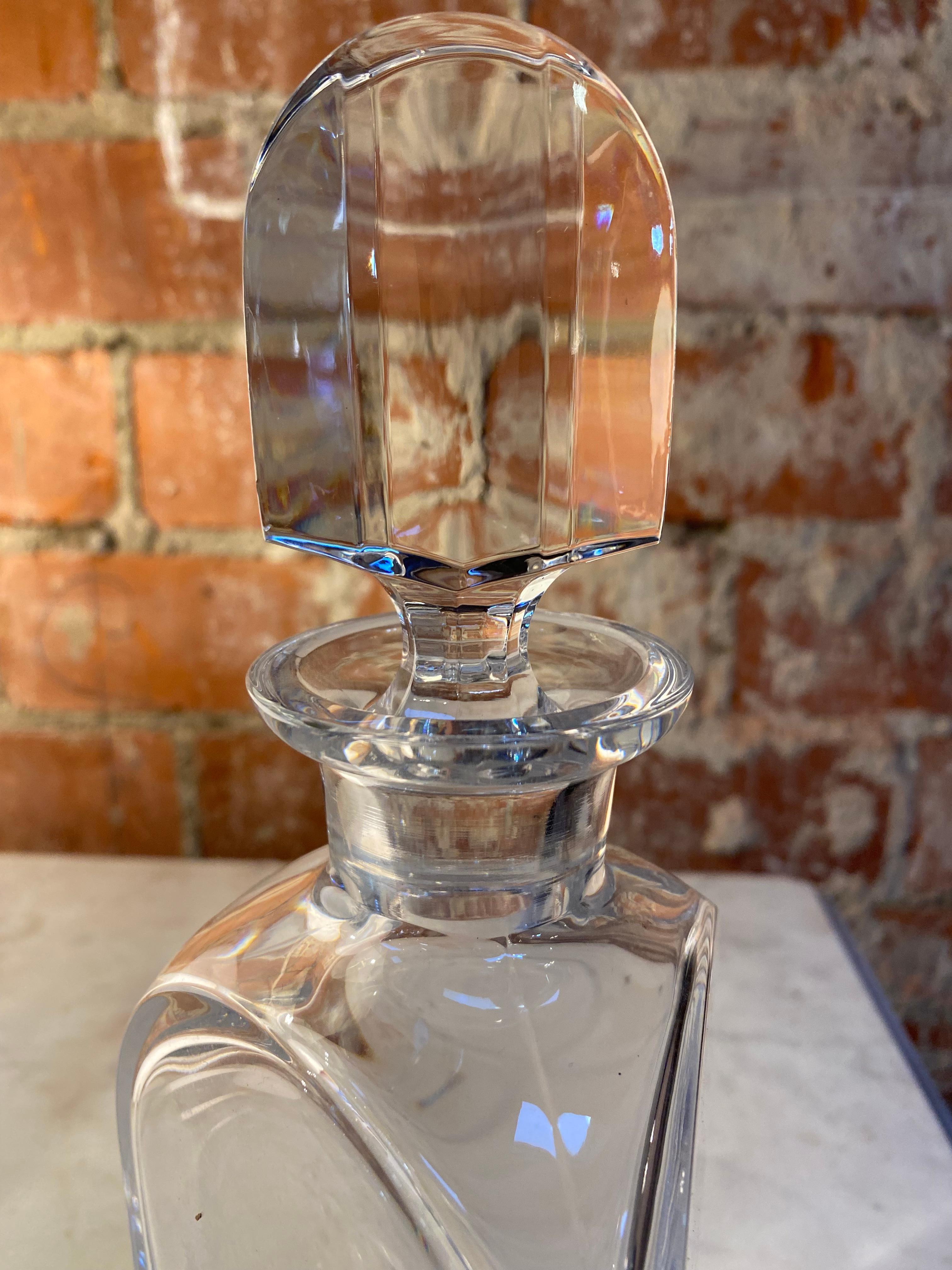 Decorative Italian Crystal Bottle 1940s In Good Condition For Sale In Los Angeles, CA