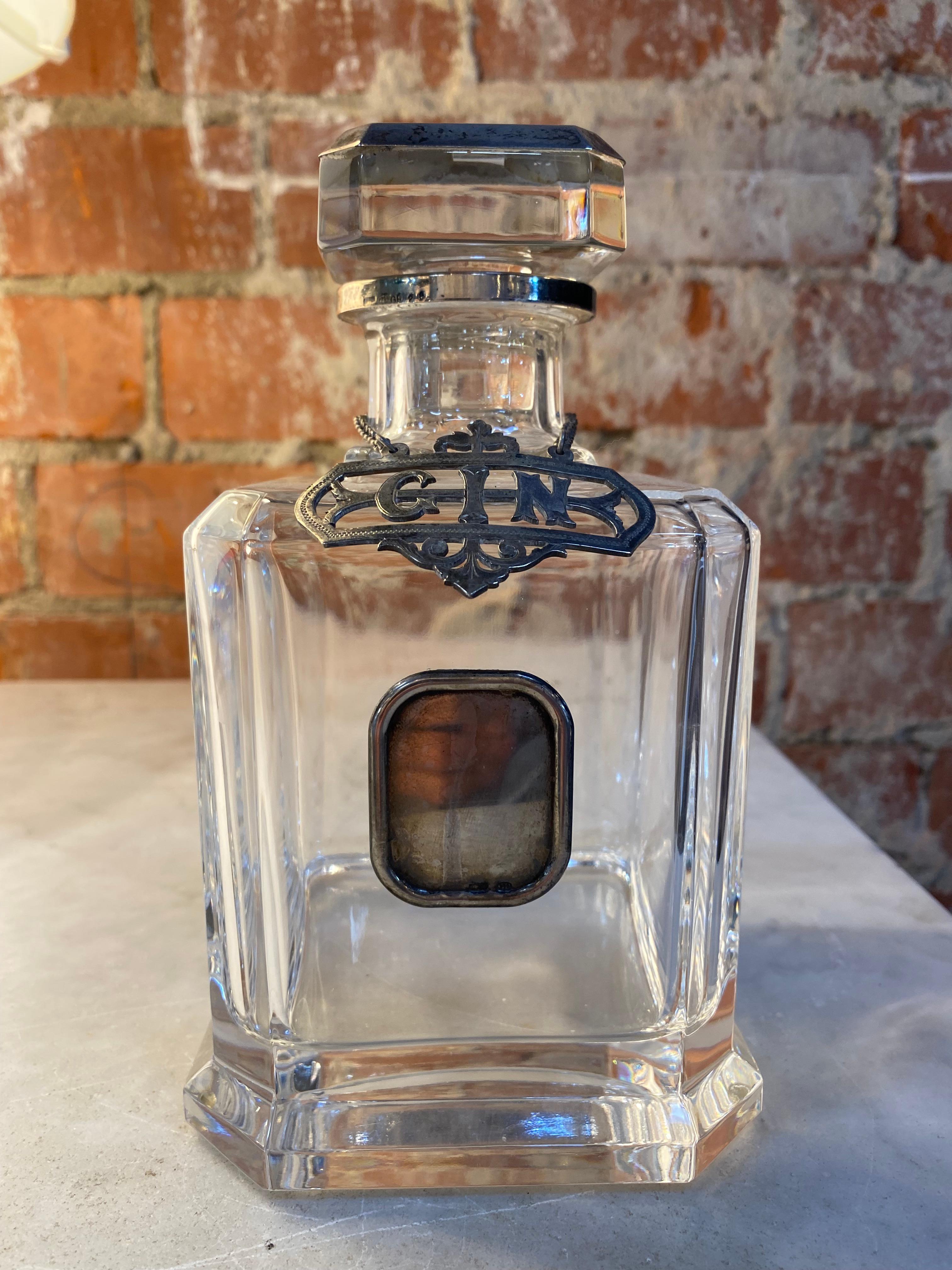 Mid-20th Century Decorative Italian Crystal Bottle 1950s For Sale