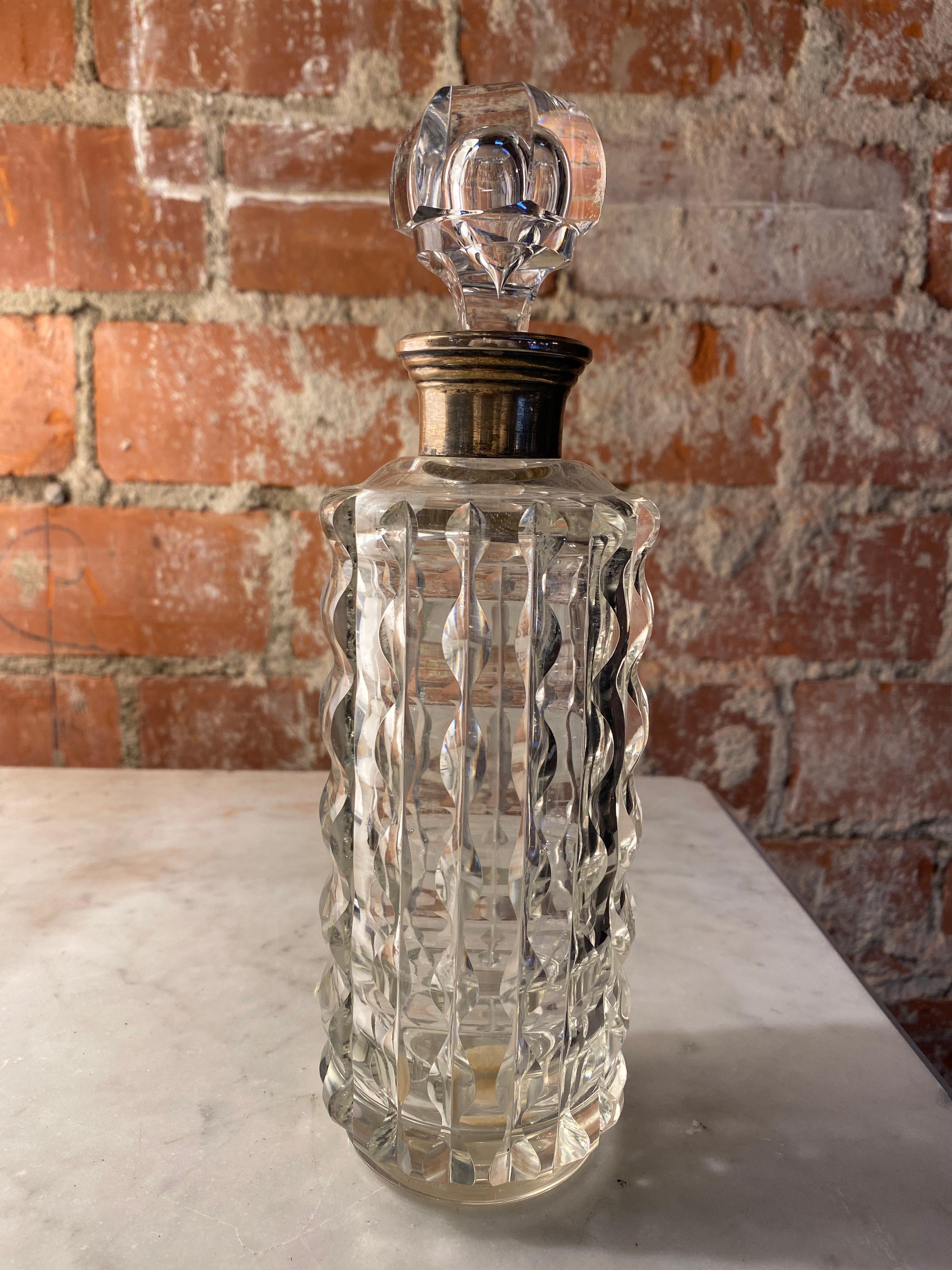 Mid-Century Modern Decorative Italian Decanter/Bottle in crystal 1950s For Sale