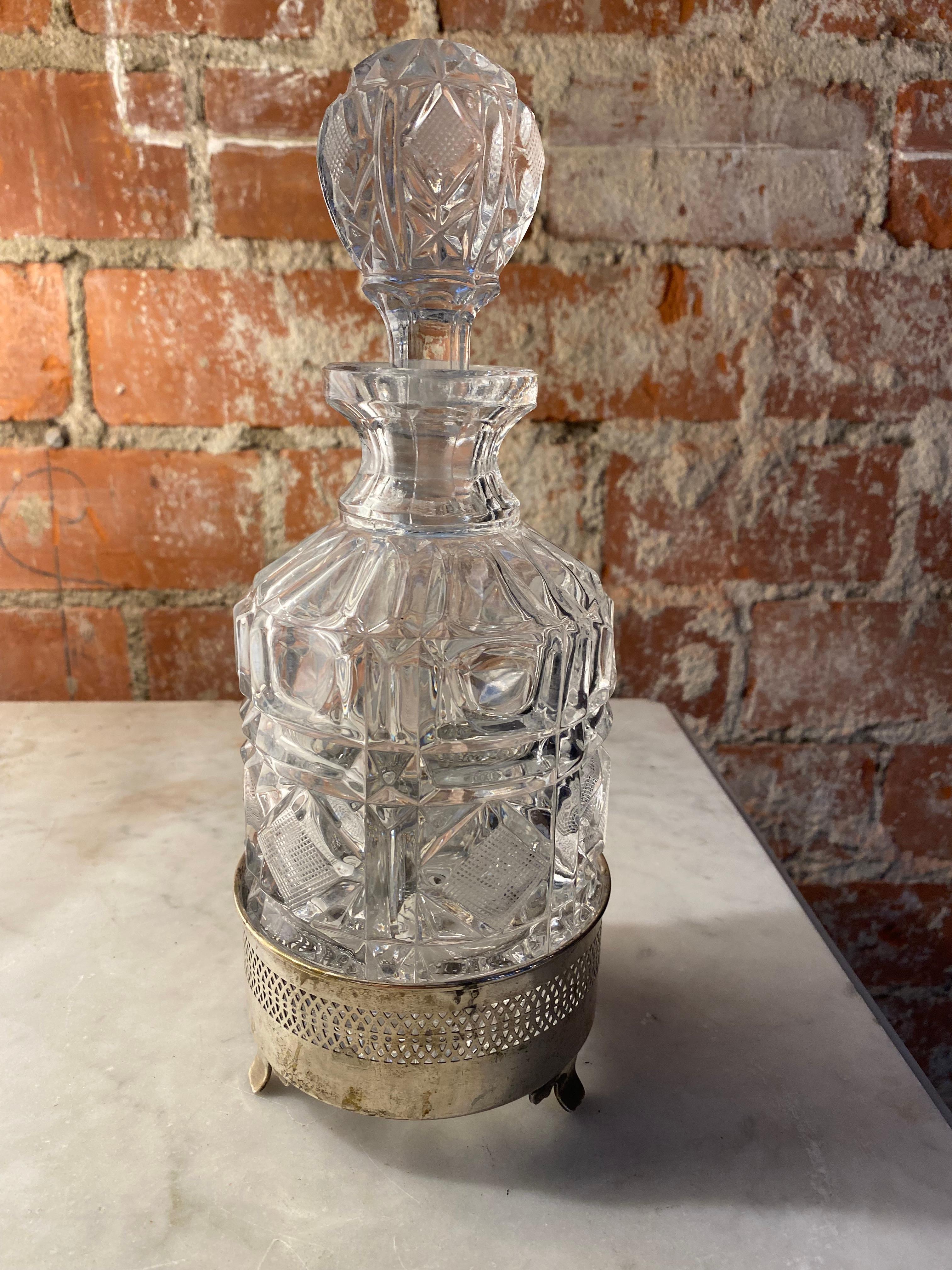 Mid-Century Modern Decorative Italian Decanterbottle Made with Crystal, 1950s For Sale