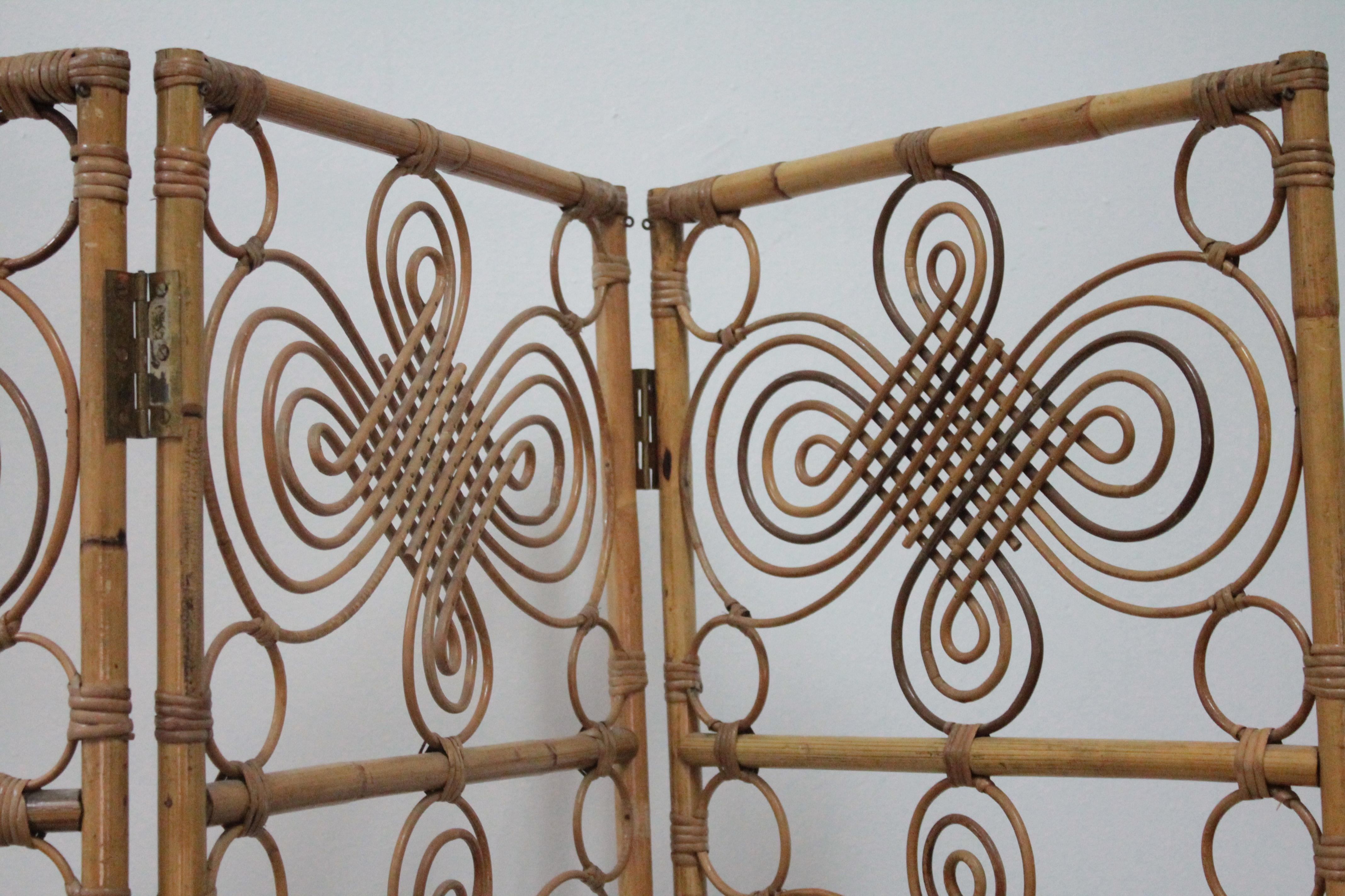 Mid-Century Modern Decorative Italian Vintage Bamboo/Wicker Room Divider, 1970s For Sale