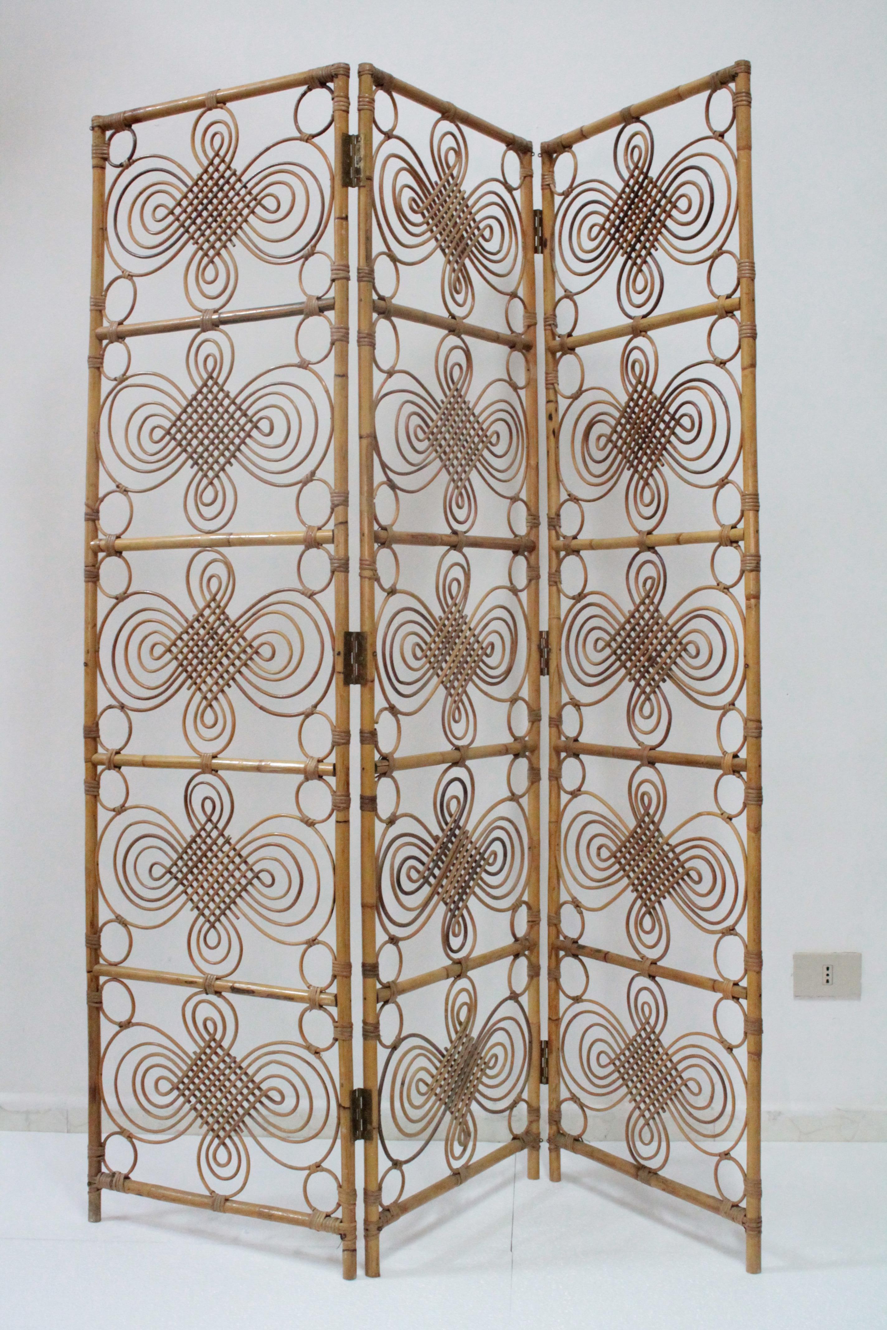Mid-20th Century Decorative Italian Vintage Bamboo/Wicker Room Divider, 1970s For Sale