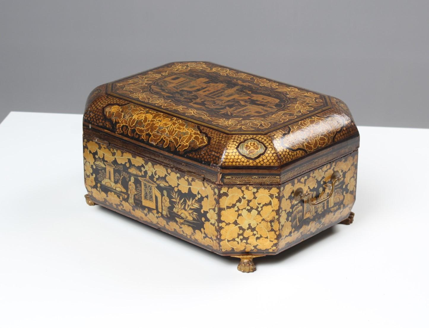 Decorative Jewelry Box with Fine Chinoiserie 3