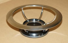 DECORATiVE JOSEPH LUCAS INDUSTRIES ENGLAND CHROMIUM WHEEL SHAPED BOWL DISPLAY