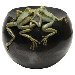 Decorative Kissing Green Frogs Ceramic Sculpture, 1970s