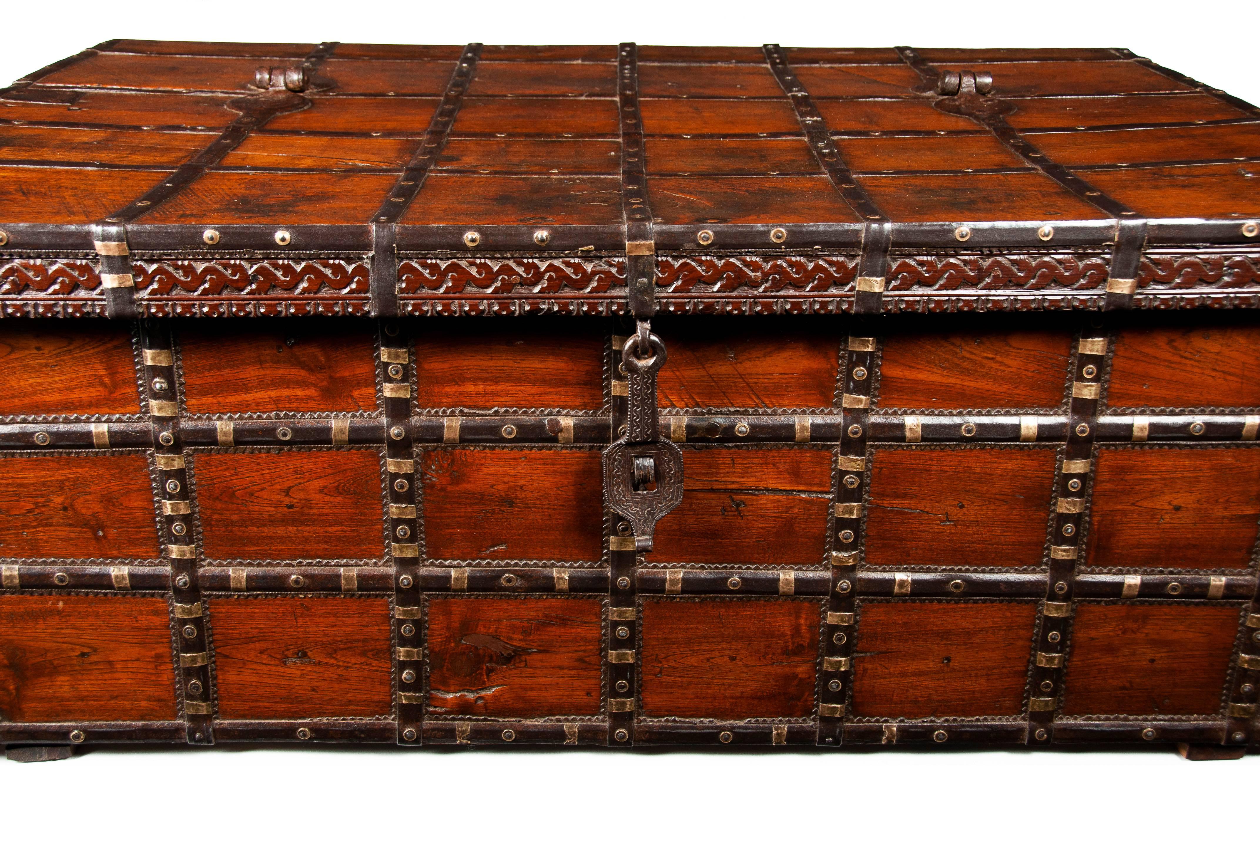 Decorative Large Antique Anglo-Indian Trunk, Coffee Table 2
