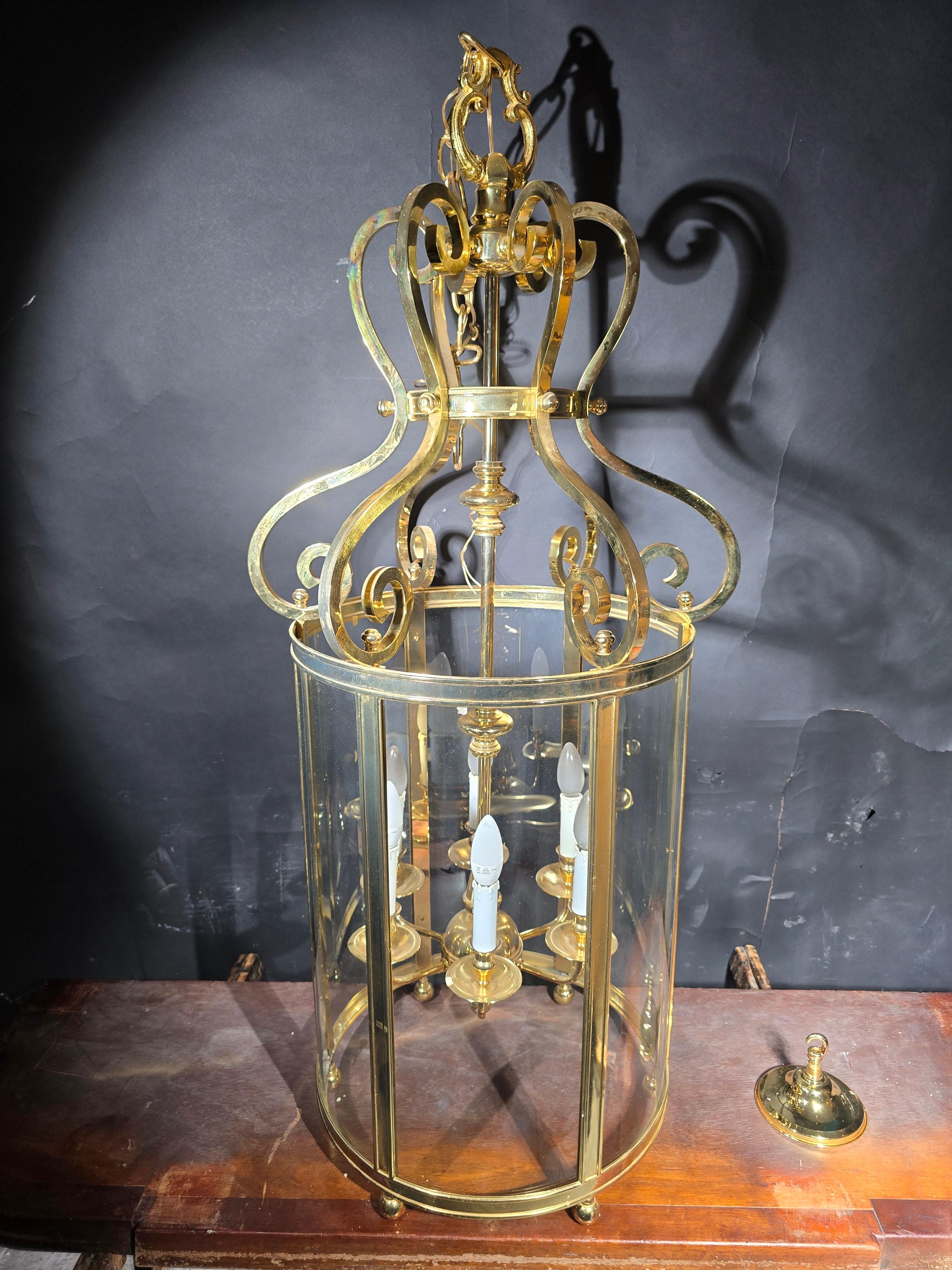 Decorative Large Gilt Bronze Lantern from the 1950s In Good Condition For Sale In Madrid, ES