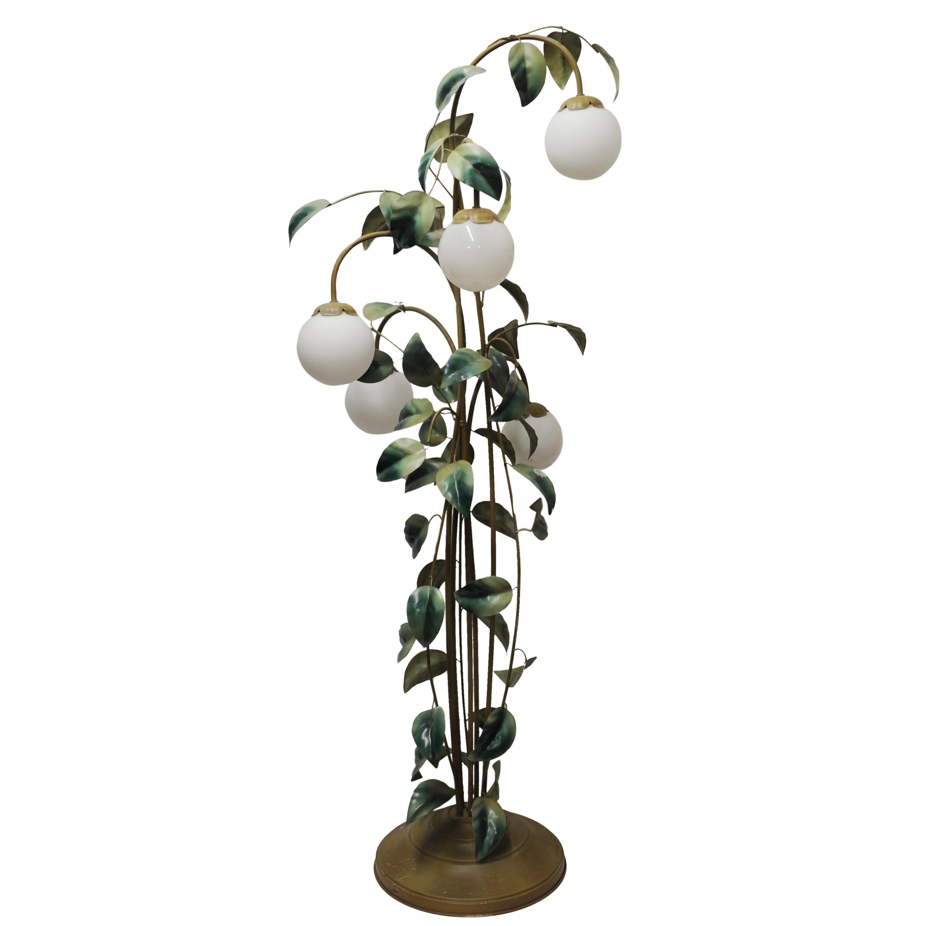 Decorative Leaf and Vine Green Toleware Floor Lamp attributed to Hans Kögl, 1970 In Fair Condition For Sale In Chesham, GB