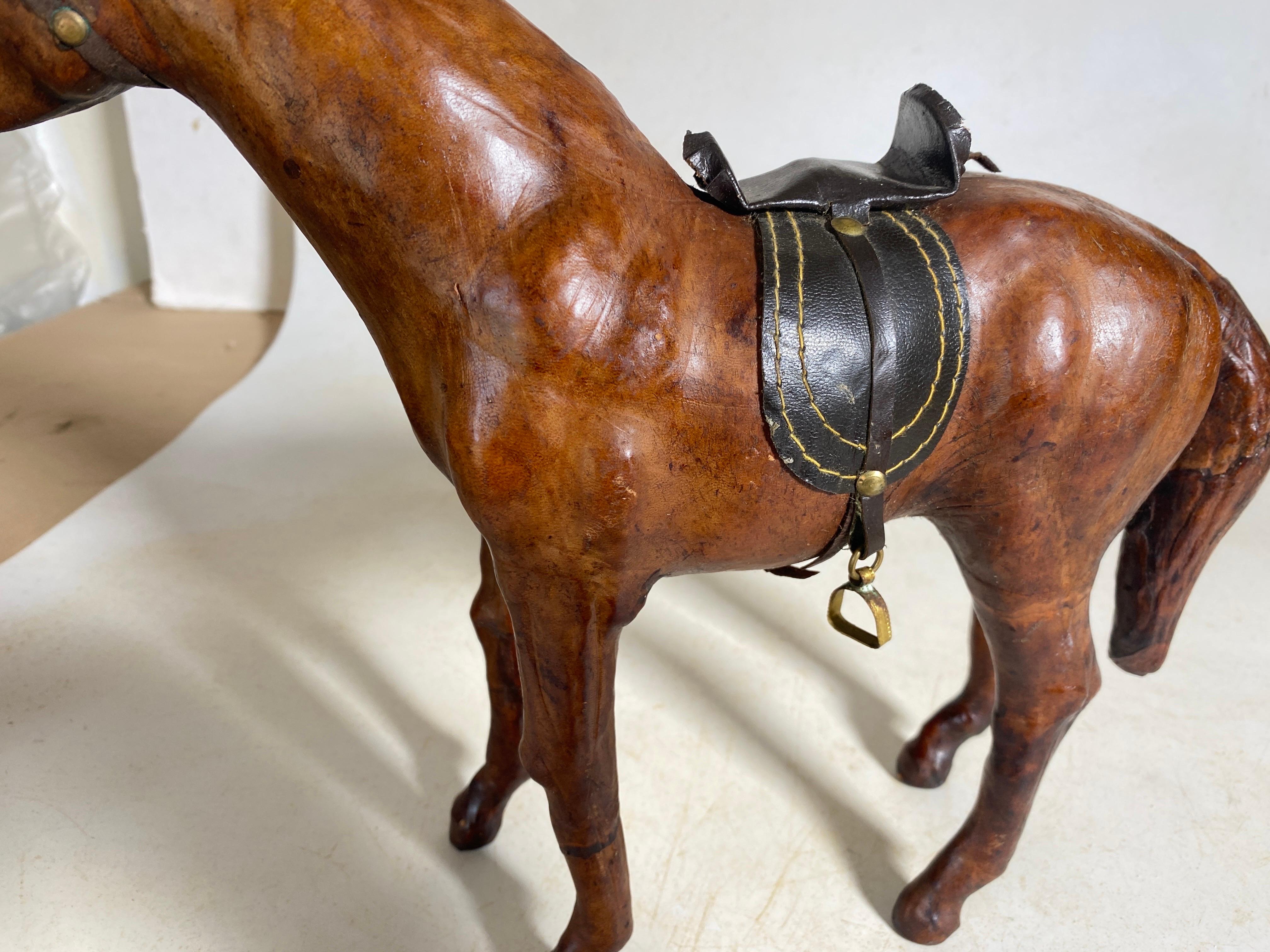 Decorative Leather Horse Model In Good Condition For Sale In Auribeau sur Siagne, FR