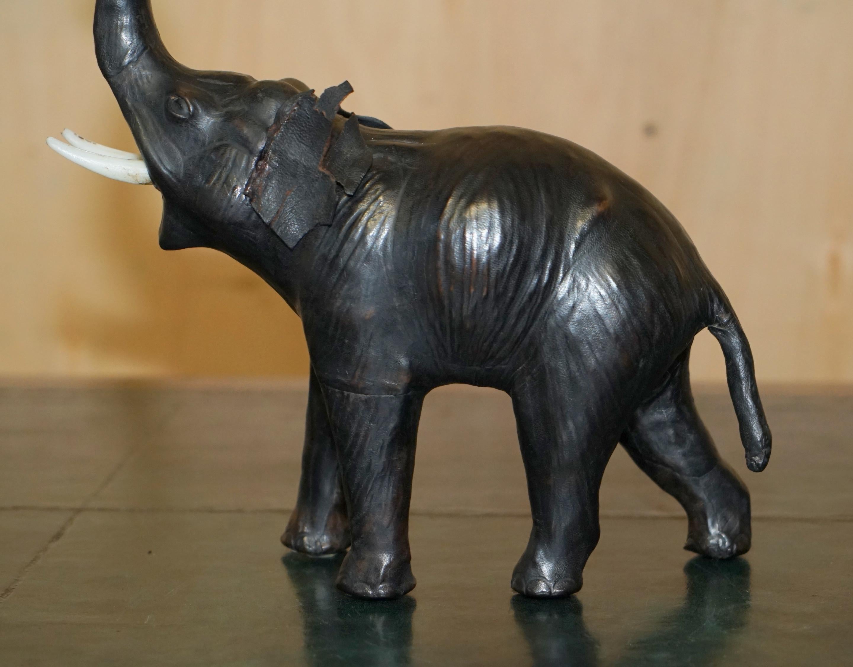 DECORATIVE LiBERTY'S LONDON OMERSA LEATHER ELEPHANT FOOTSTOOL STOOL GLASS EYES For Sale 6