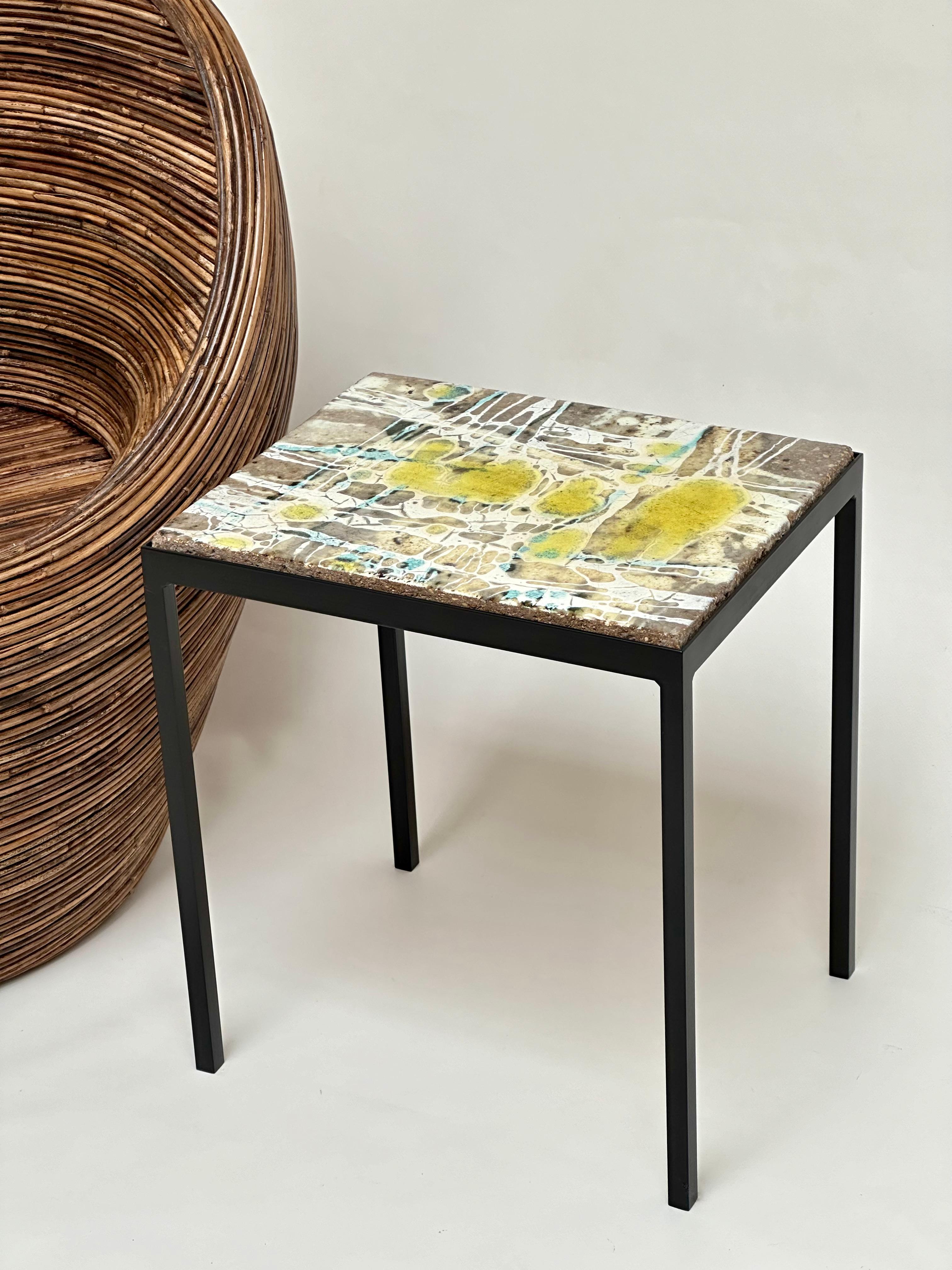 Dekorativer niedriger Tisch, Jo Amado, Frankreich 1962 im Angebot 4