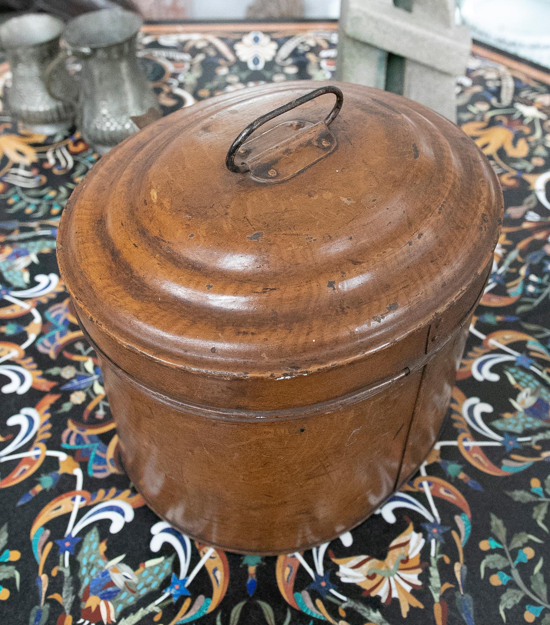 Decorative Metal Box in Brown Tone For Sale 5