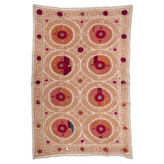 Decorativo Suzani neutro di Samarcanda della metà del XX secolo, Uzbekistan