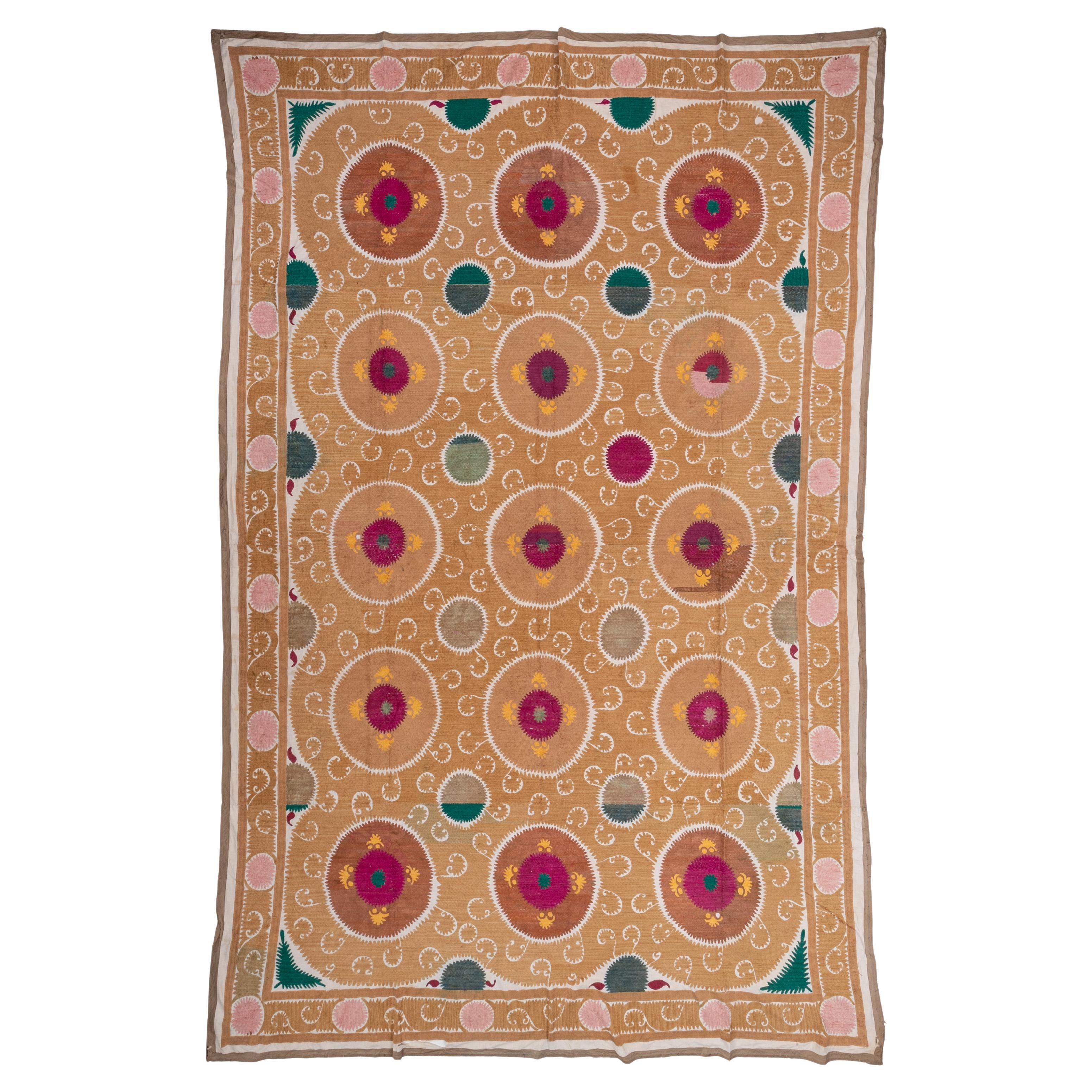 Dekorative Samarkand Suzani, Usbekistan, Mitte des 20. Jahrhunderts