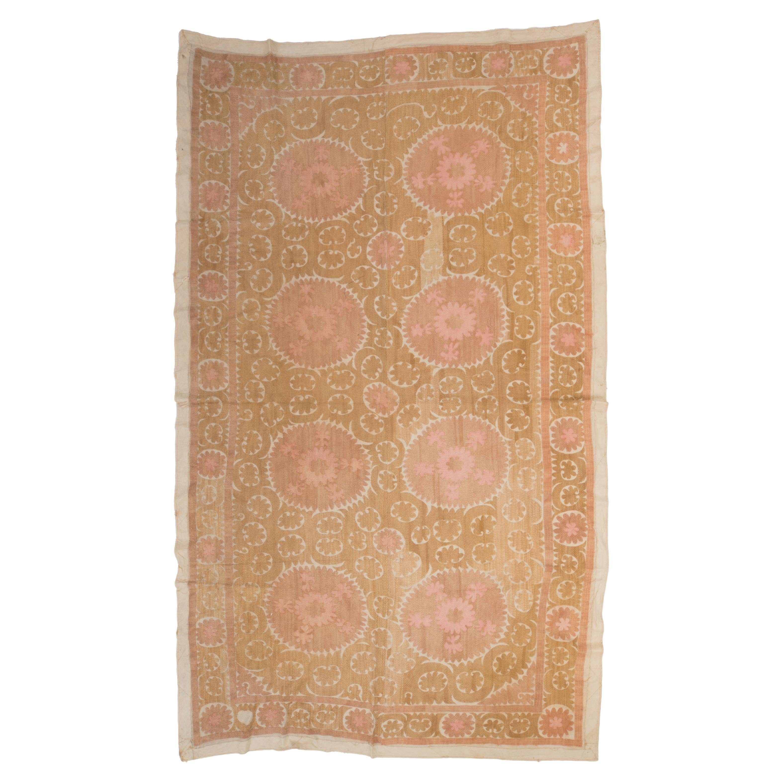 Decorative Mid 20th C Neutral Samarkand Suzani with Pinks For Sale